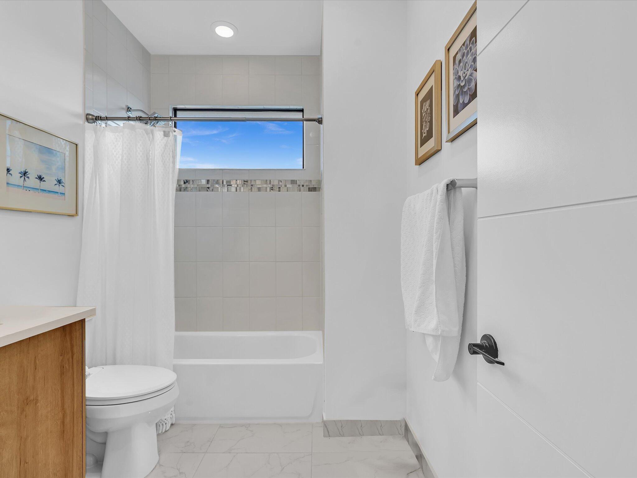 17065 Rainbow Fls, Boca Raton FL 33496