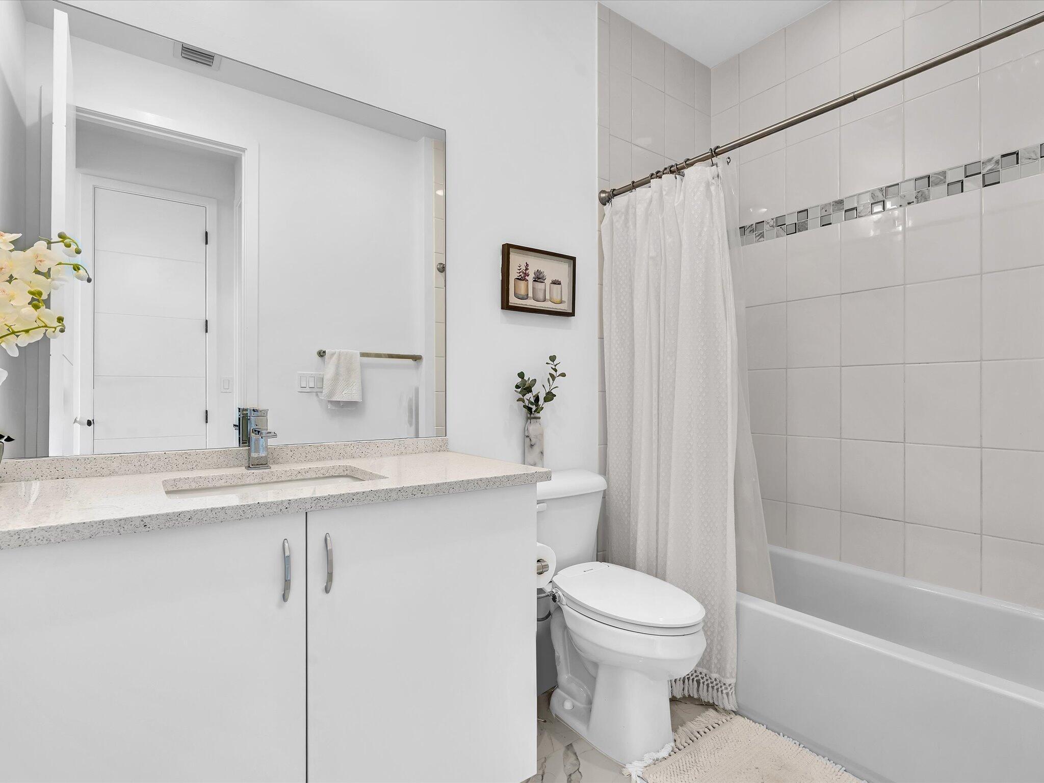17065 Rainbow Fls, Boca Raton FL 33496