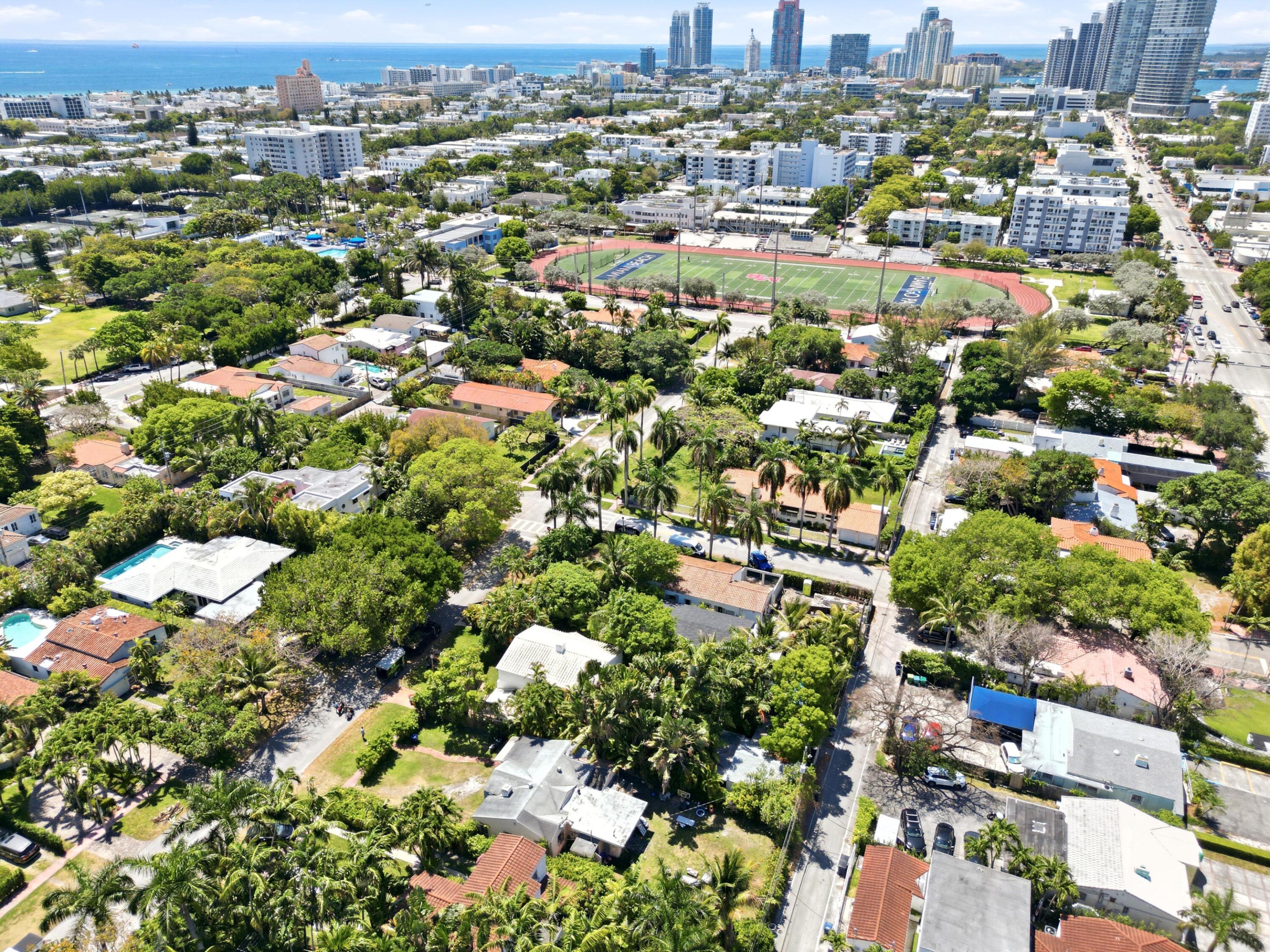 1324 LENOX, Miami Beach FL 33139