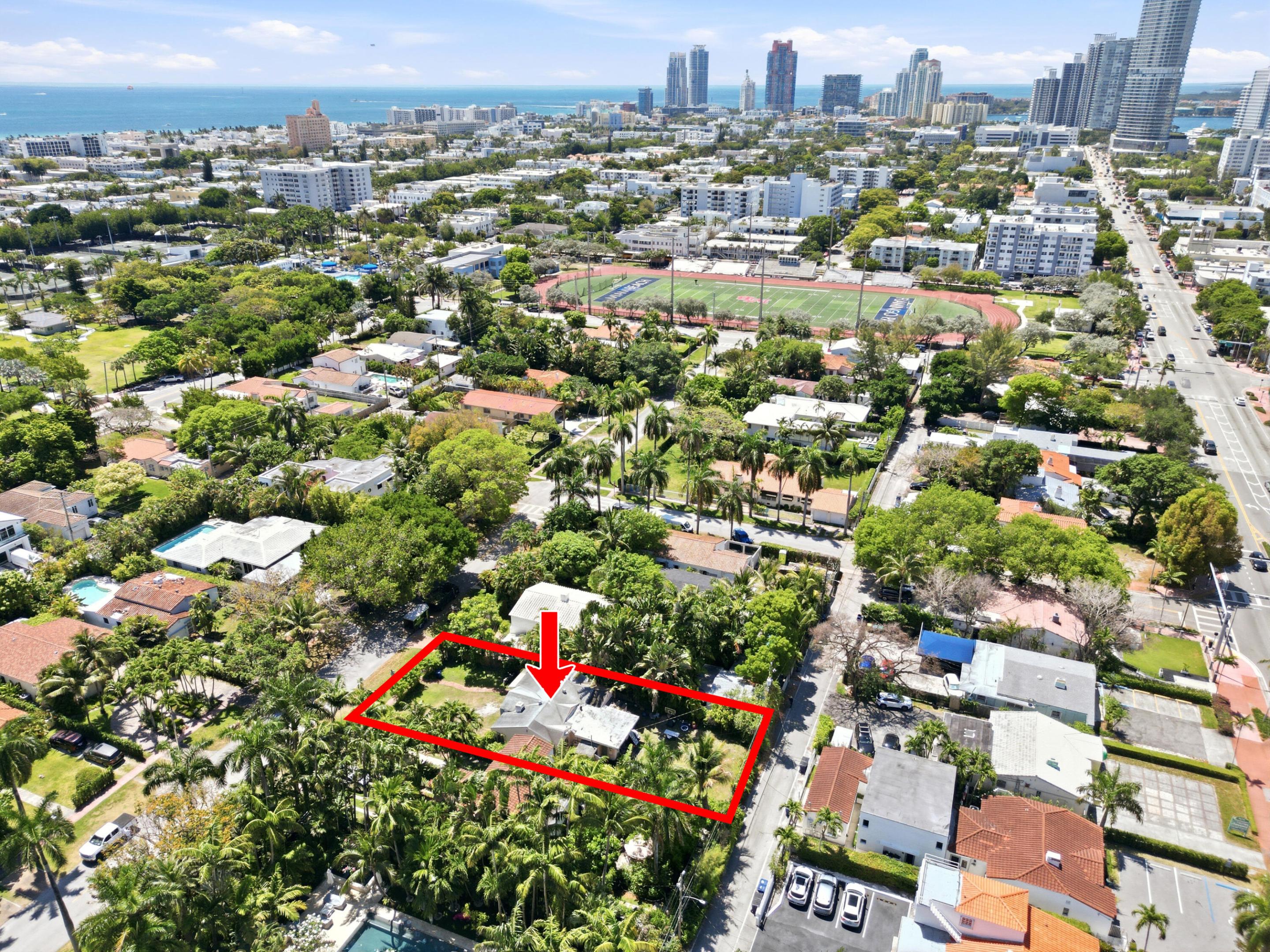 1324 LENOX, Miami Beach FL 33139