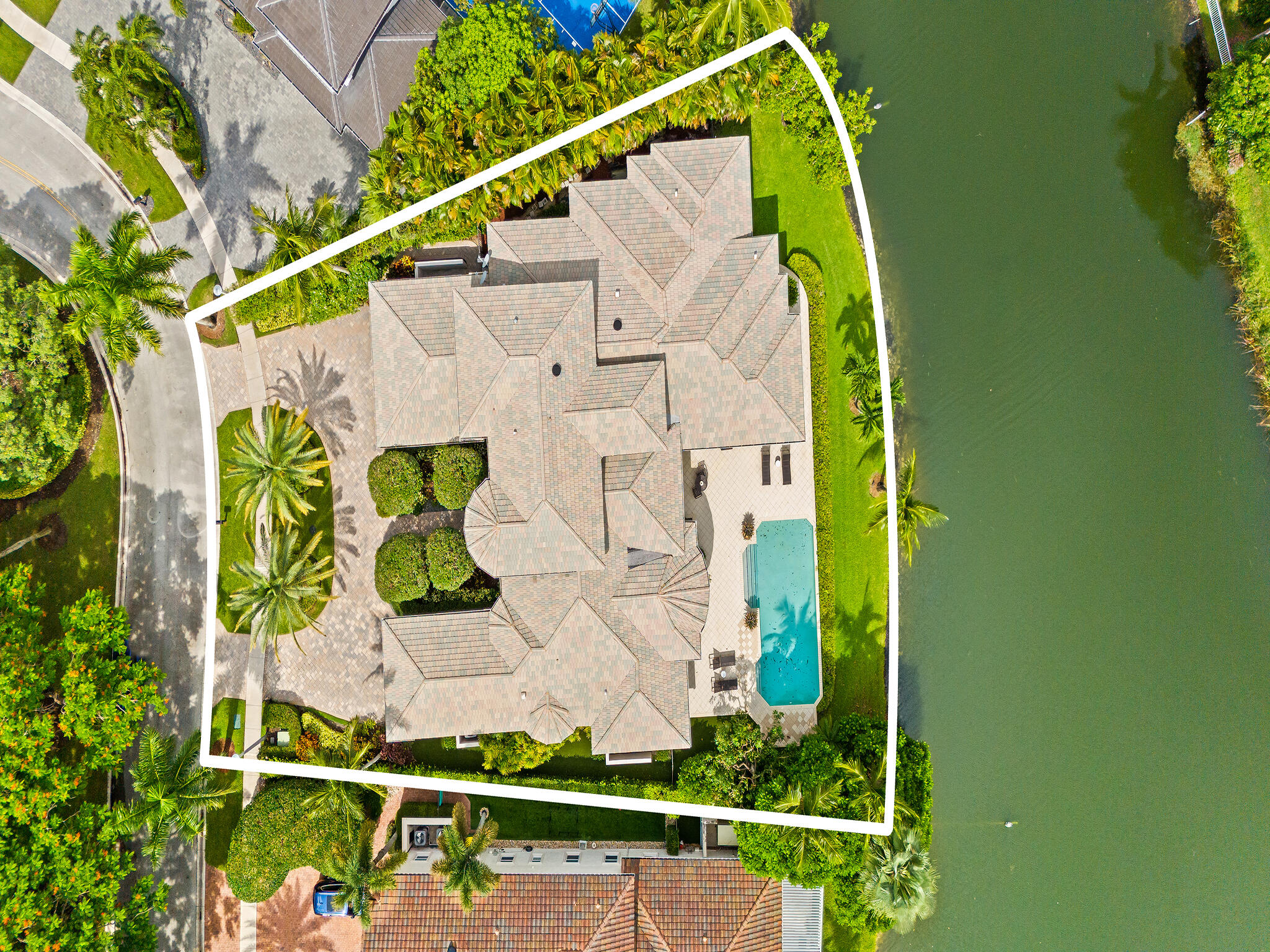 10621 Gray Hawk Street, Plantation FL 33324