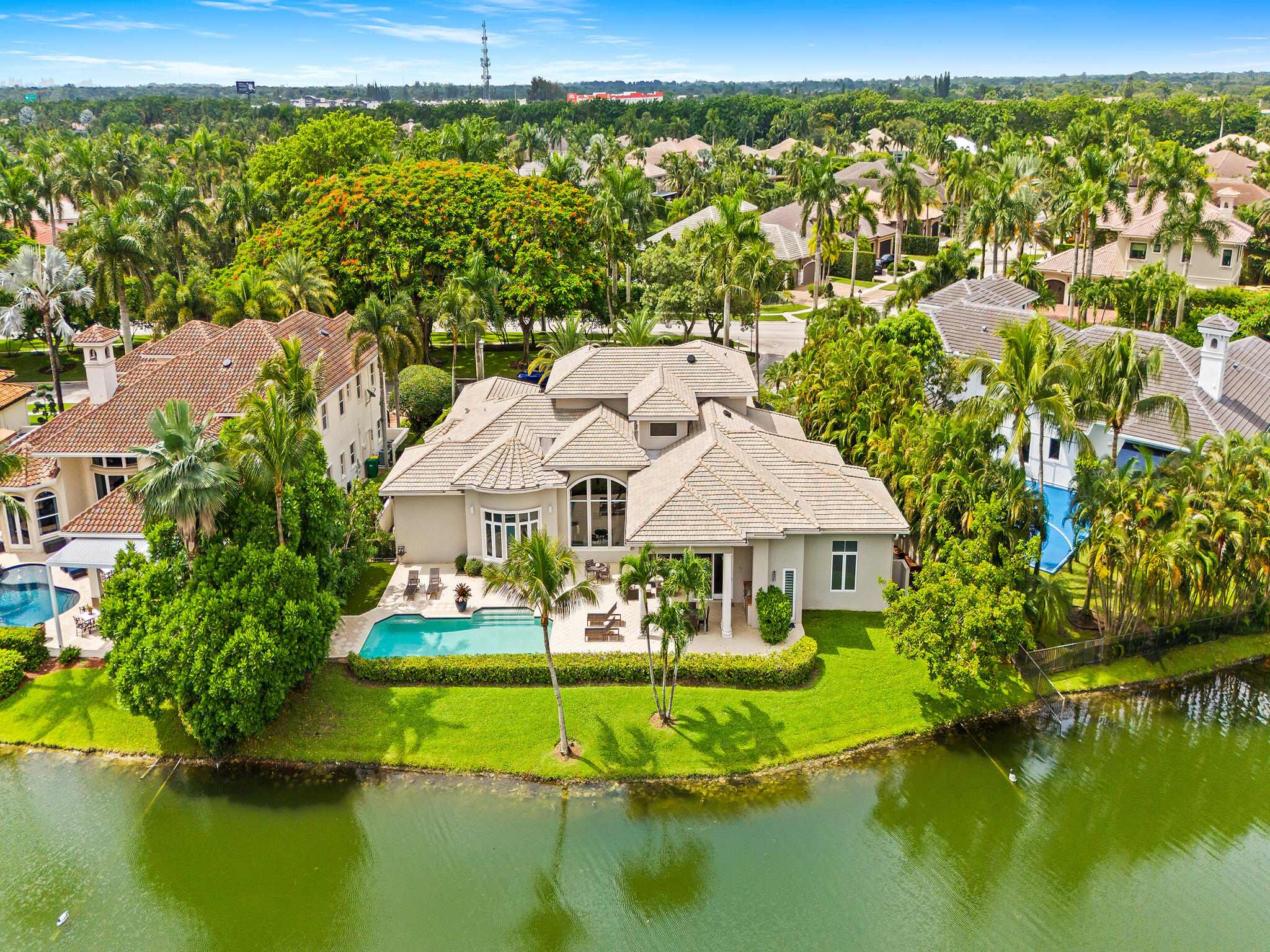 10621 Gray Hawk Street, Plantation FL 33324