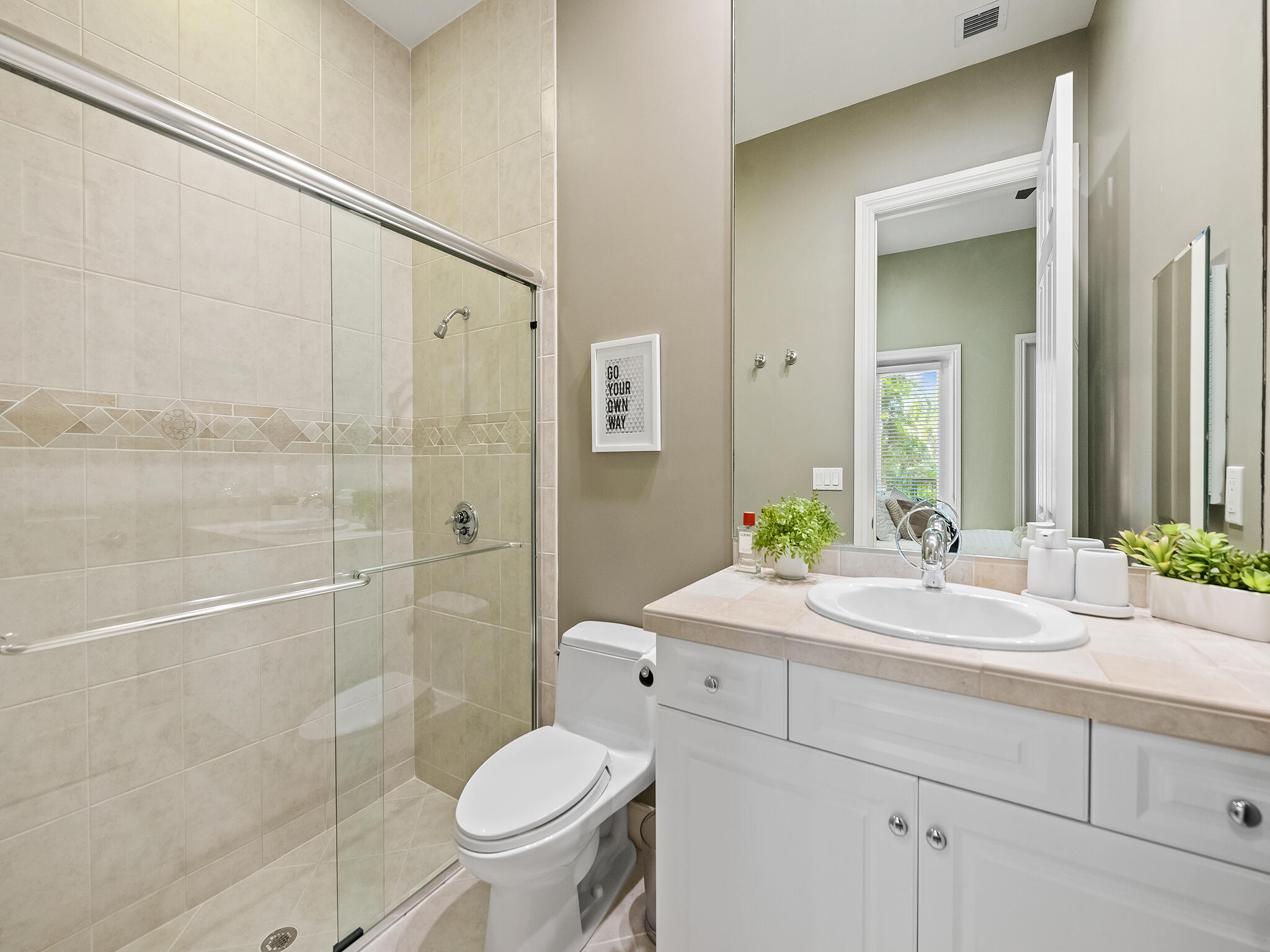 10621 Gray Hawk Street, Plantation FL 33324