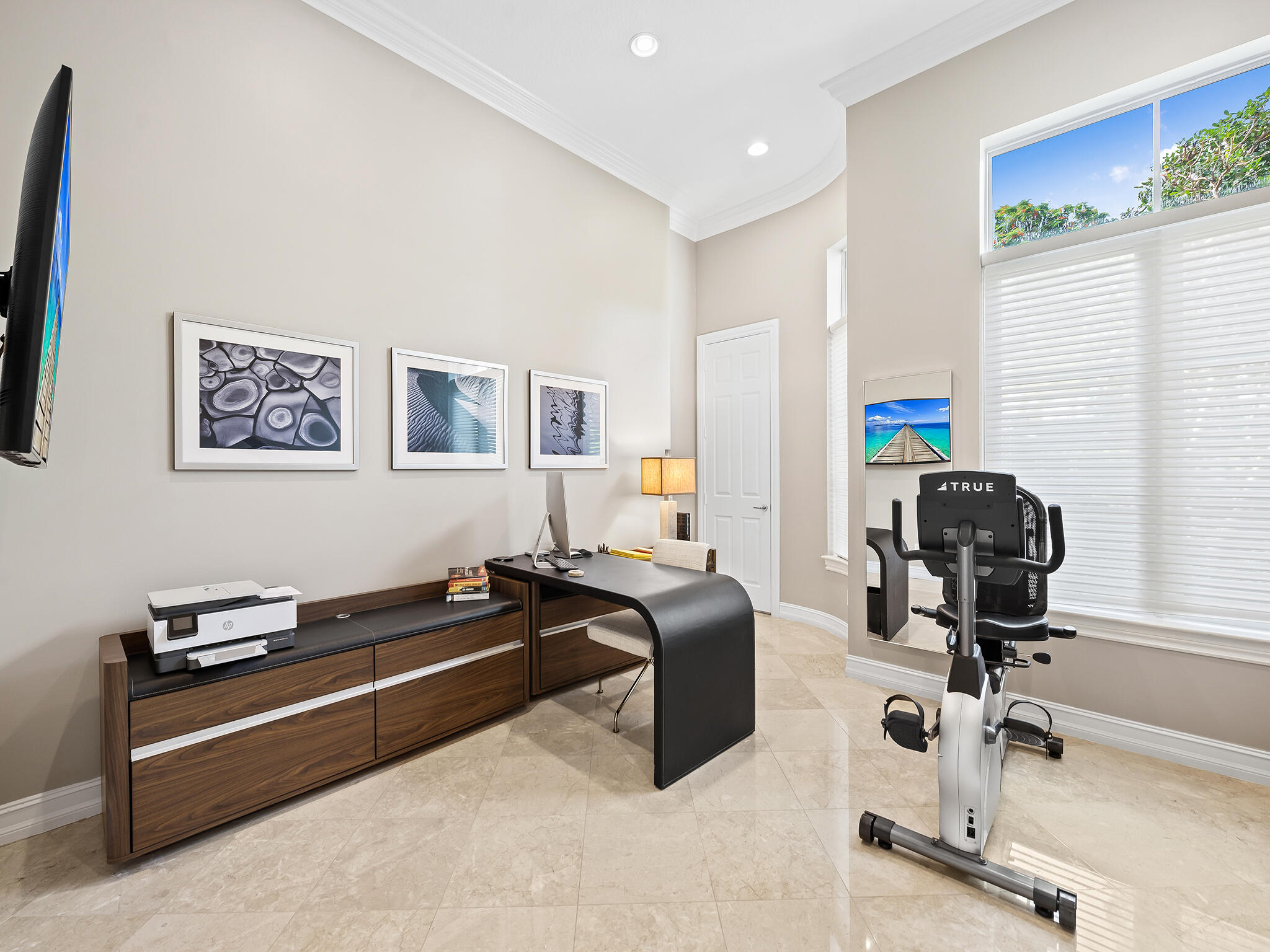 10621 Gray Hawk Street, Plantation FL 33324