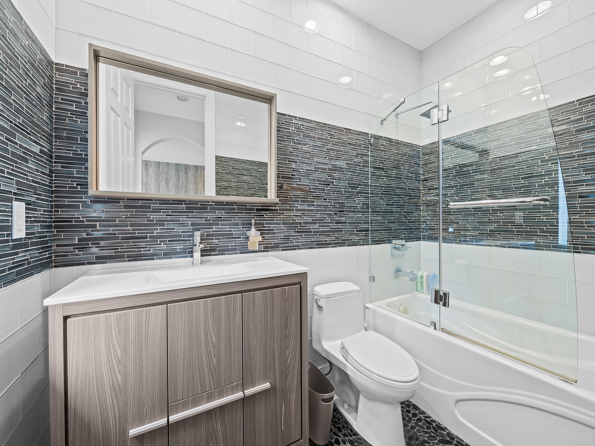 10621 Gray Hawk Street, Plantation FL 33324
