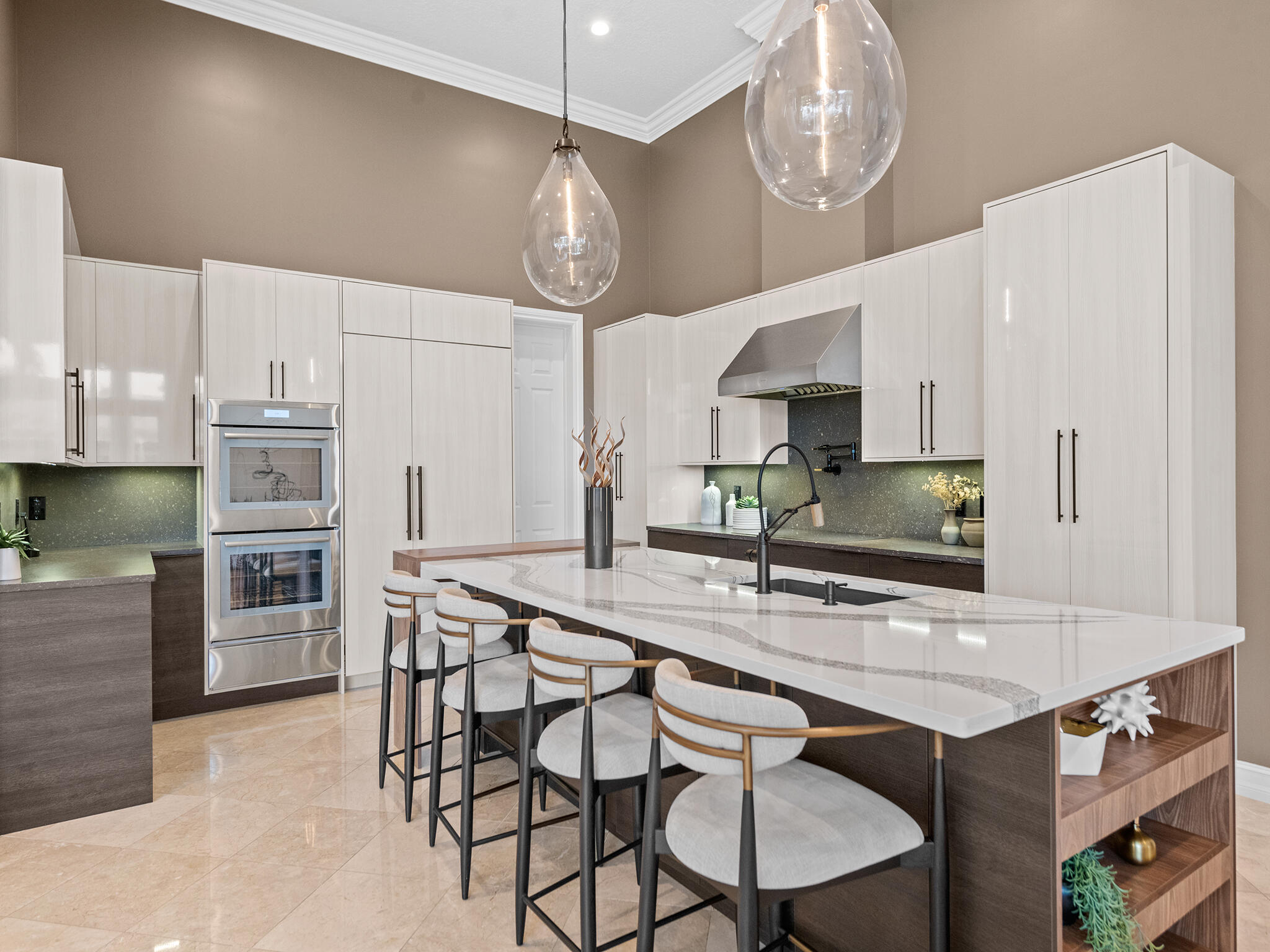 10621 Gray Hawk Street, Plantation FL 33324