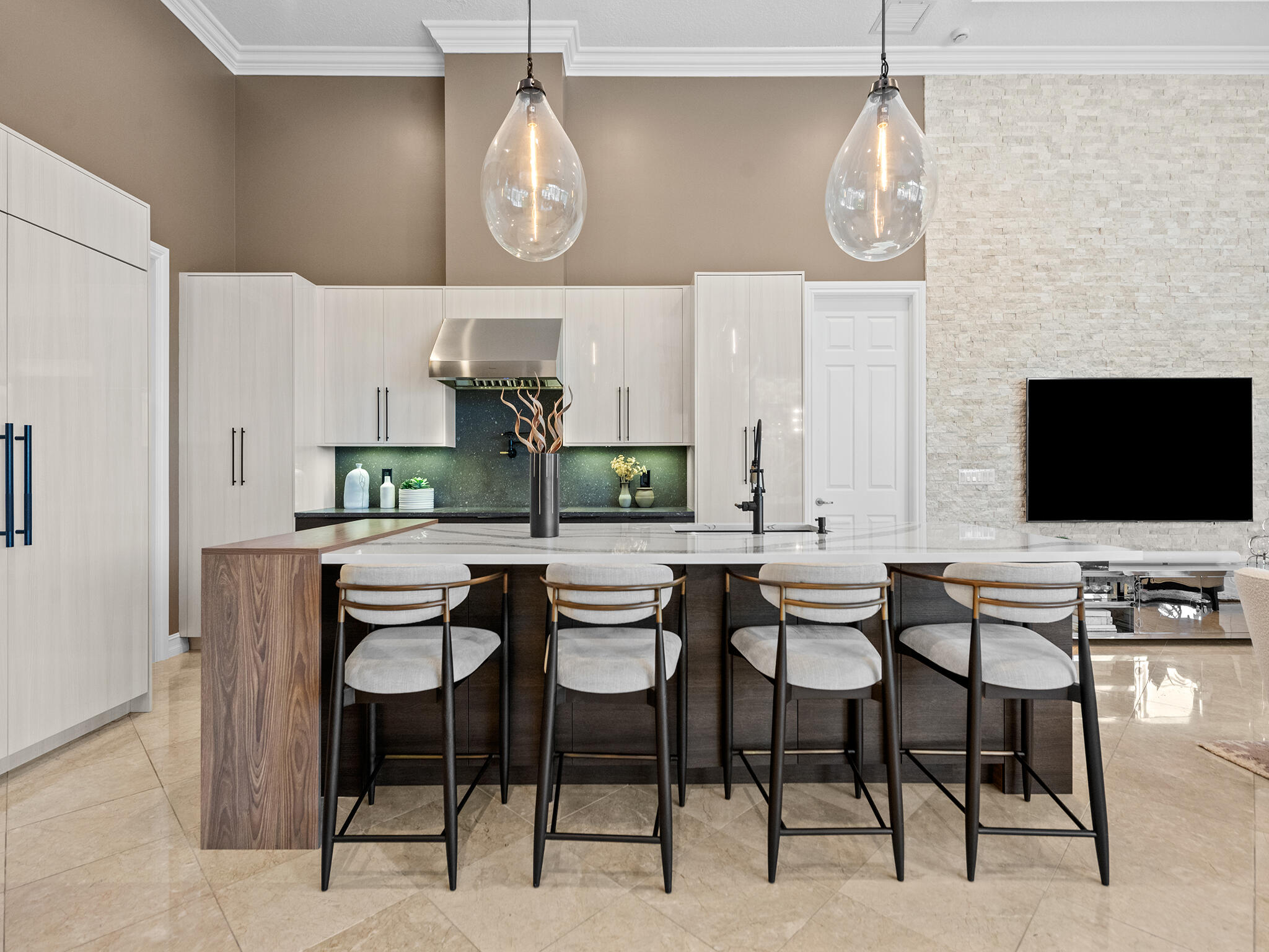 10621 Gray Hawk Street, Plantation FL 33324