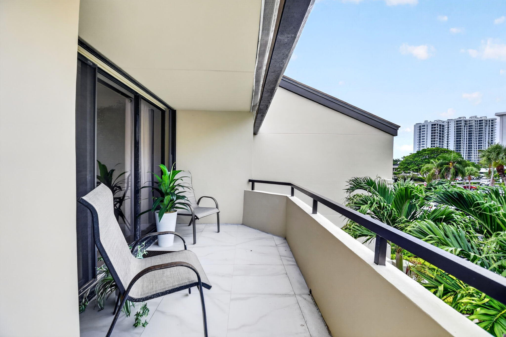 1149 Marine #G3L, North Palm Beach FL 33408