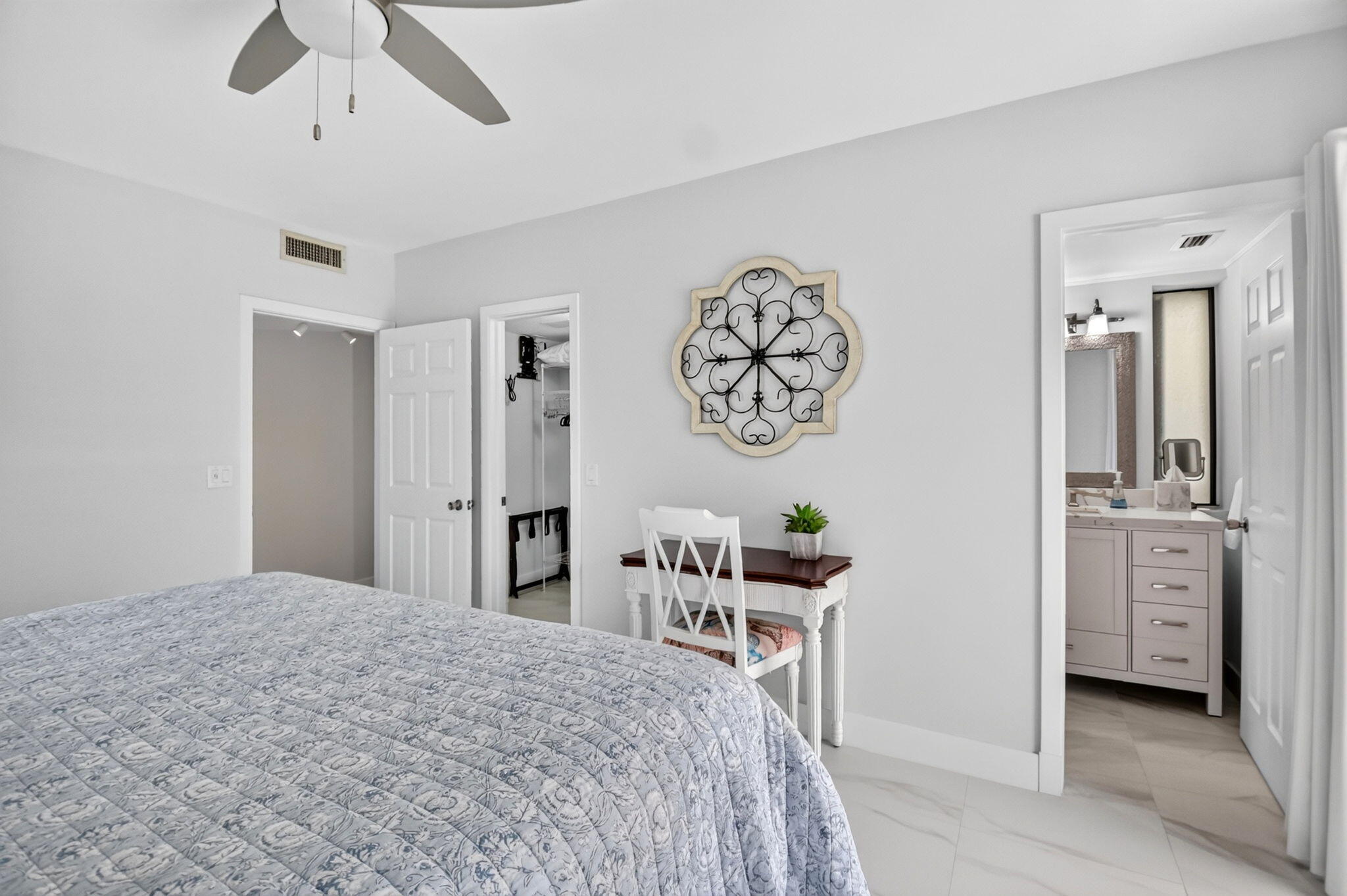 1149 Marine #G3L, North Palm Beach FL 33408