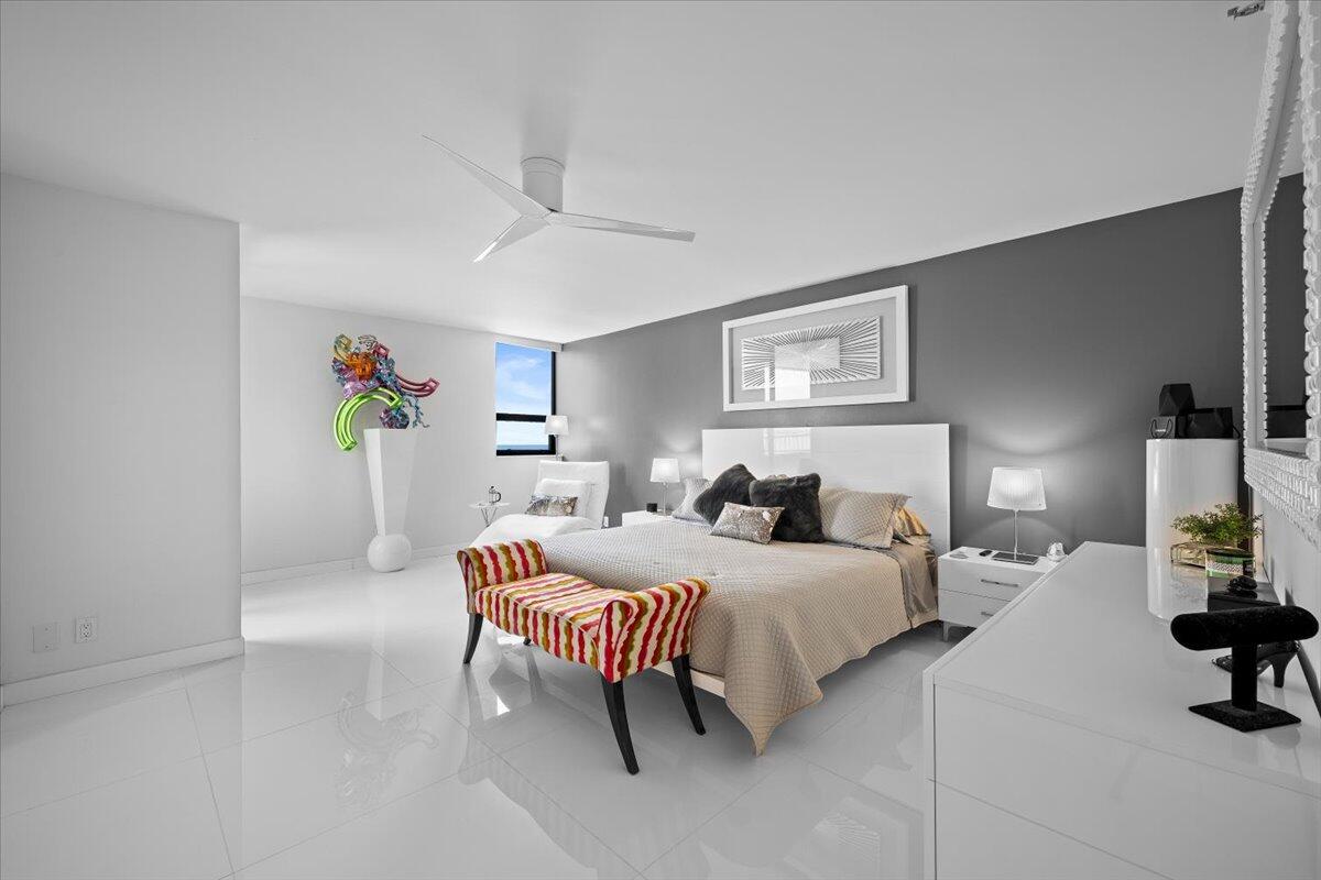 5280 N Ocean #10C, Riviera Beach FL 33404