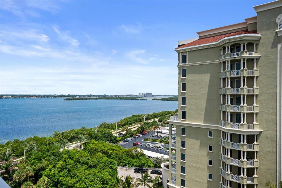 5280 N Ocean #10C, Riviera Beach FL 33404