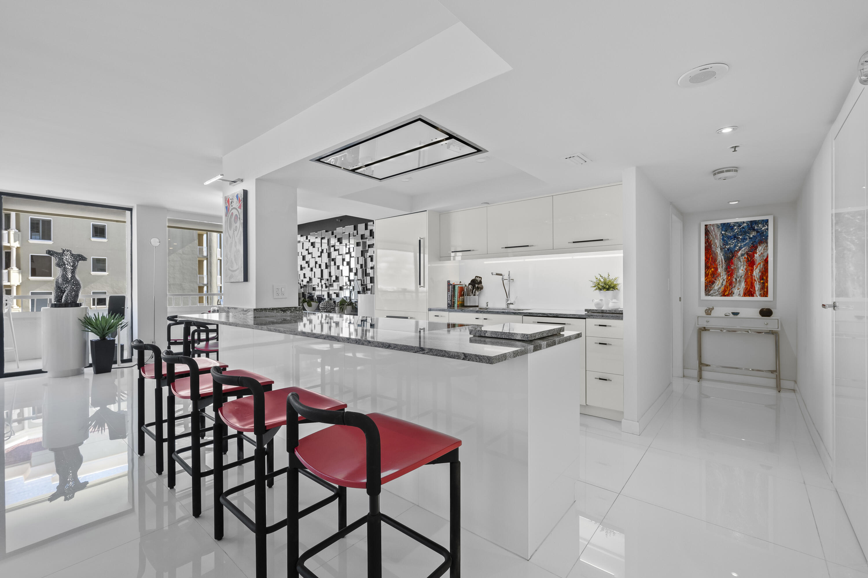 5280 N Ocean #10C, Riviera Beach FL 33404