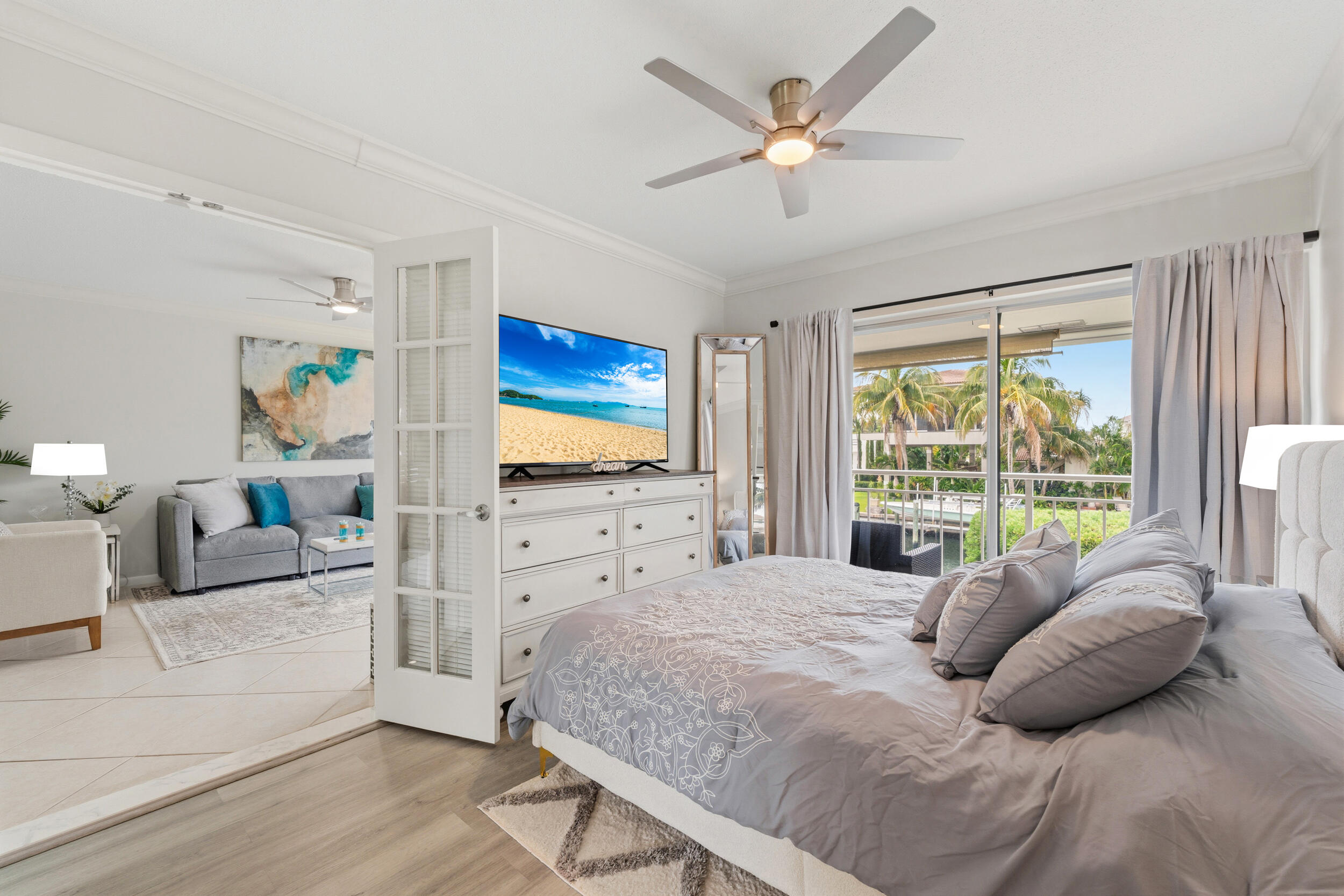 68 YACHT CLUB #20, North Palm Beach FL 33408