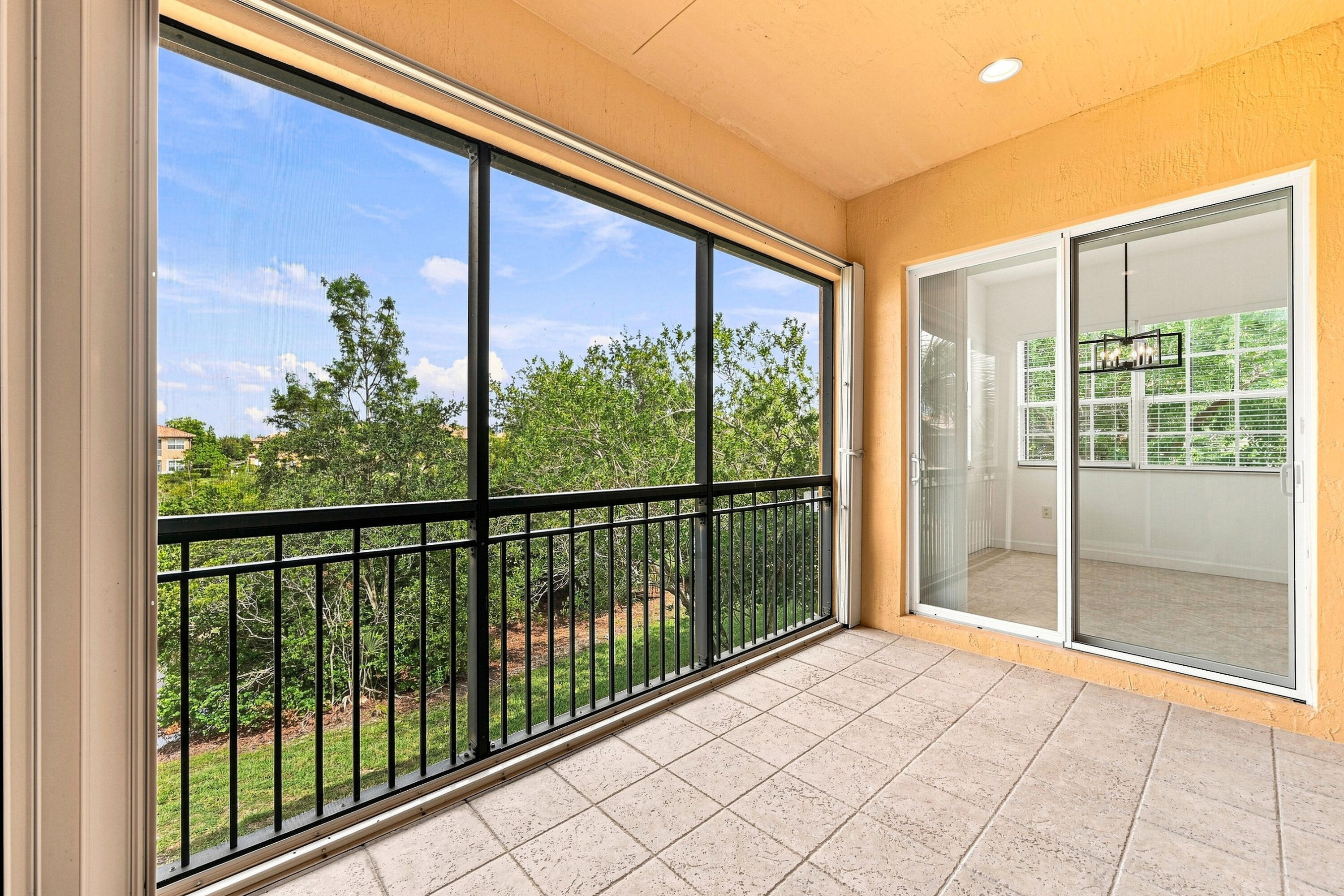 8288 NW 128th #38-F, Parkland FL 33076
