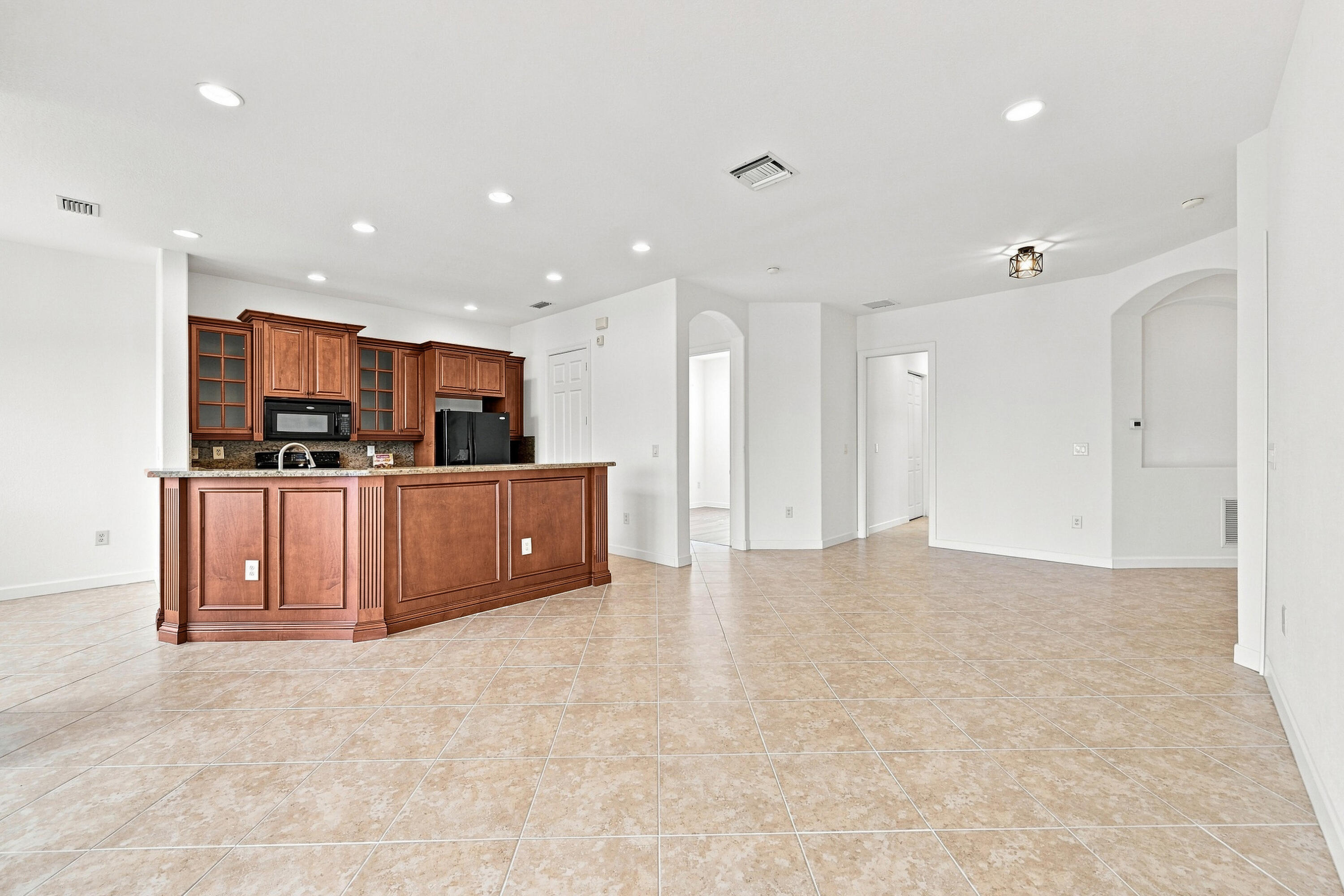 8288 NW 128th #38-F, Parkland FL 33076