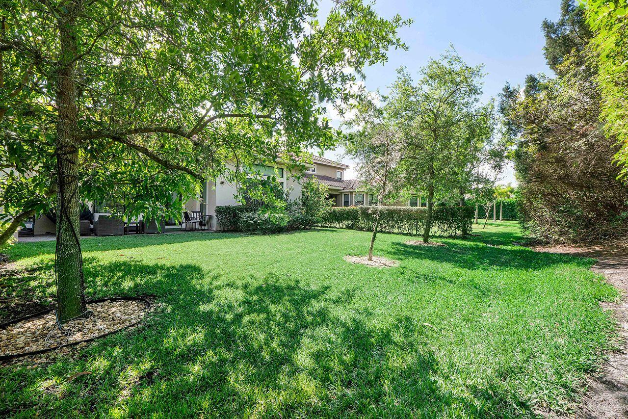 8251 CANOPY, Parkland FL 33076