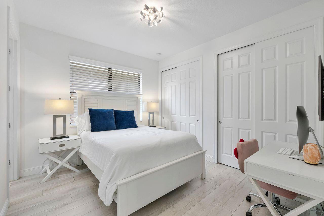 8251 CANOPY, Parkland FL 33076