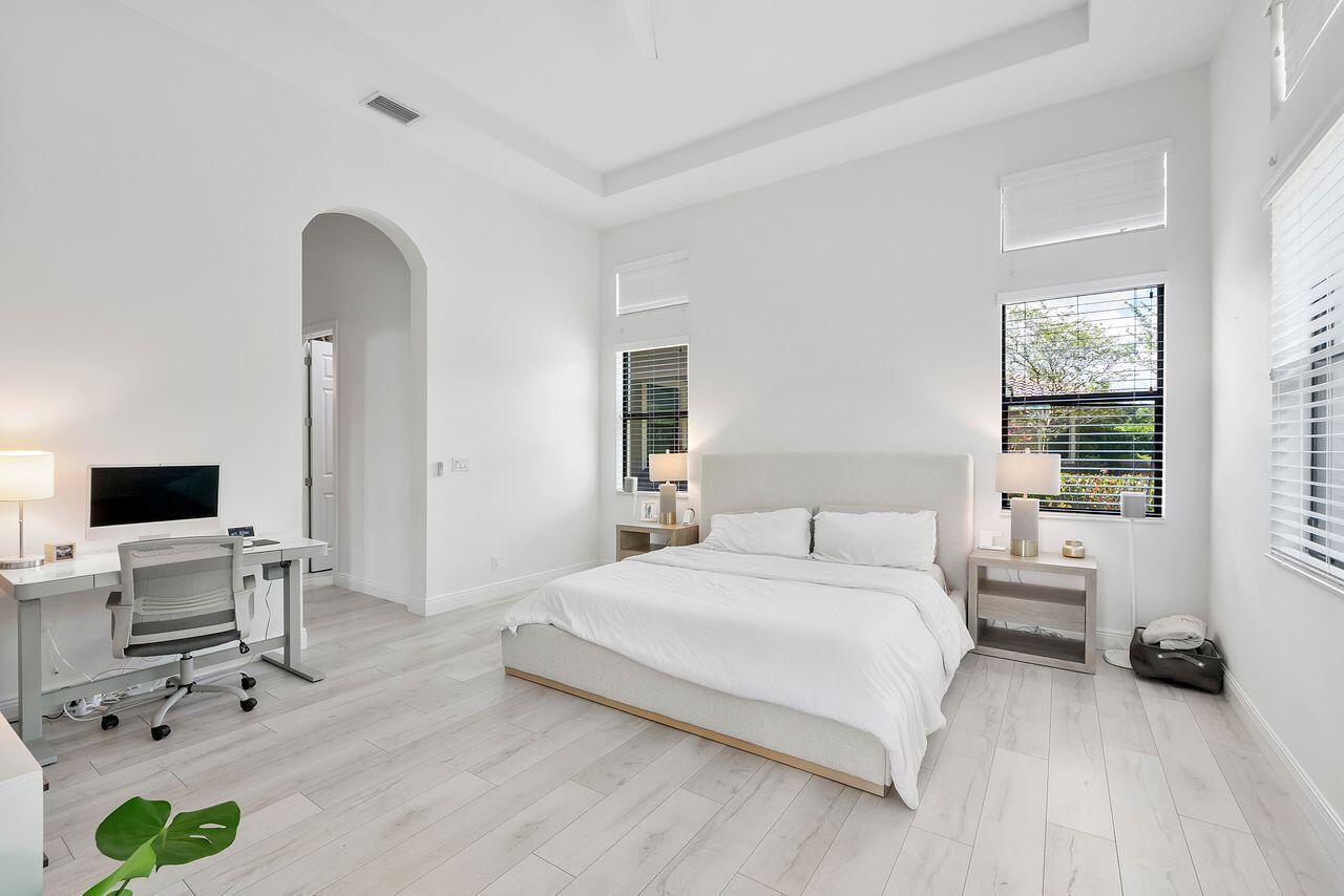 8251 CANOPY, Parkland FL 33076