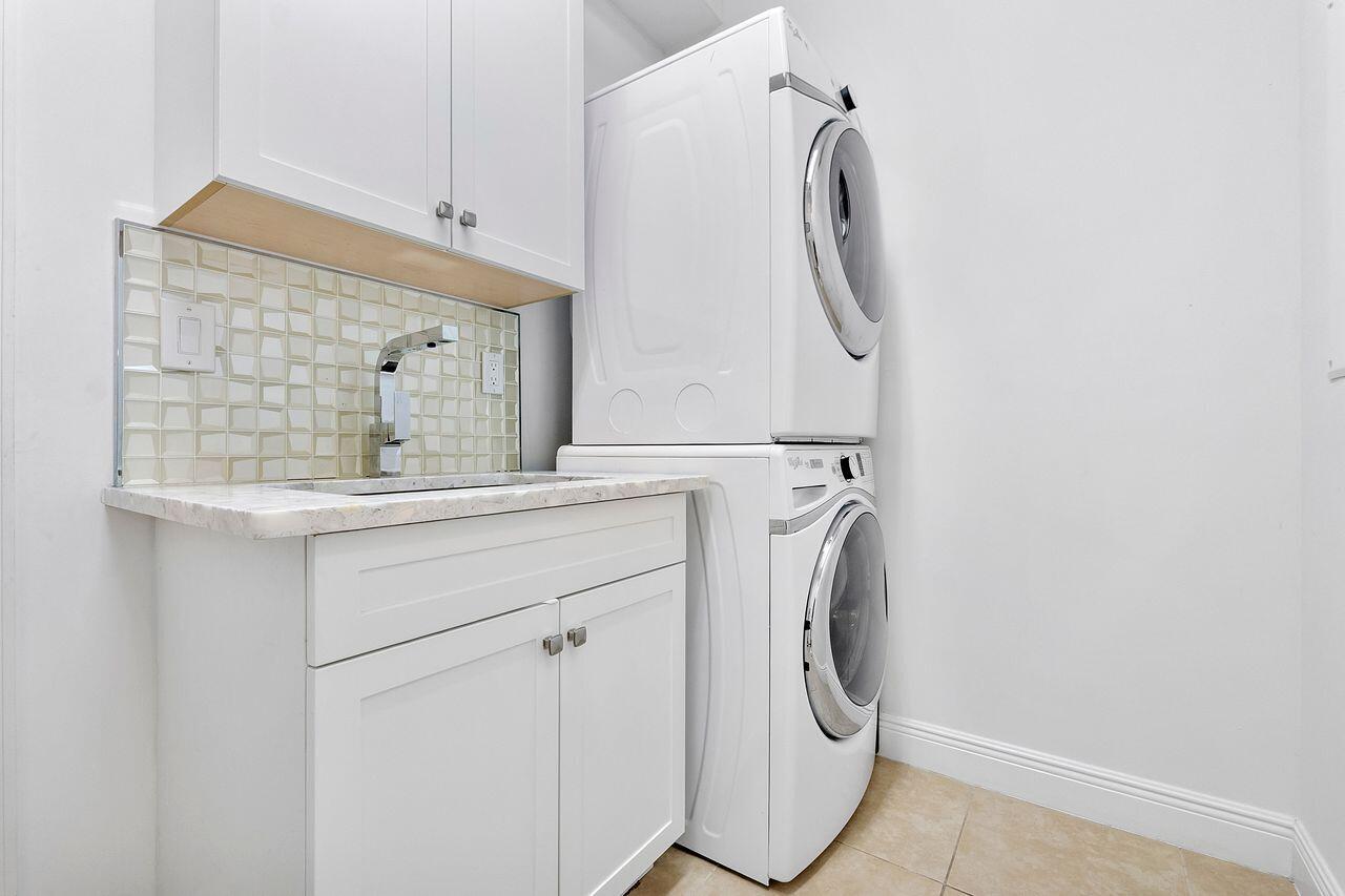 8251 CANOPY, Parkland FL 33076
