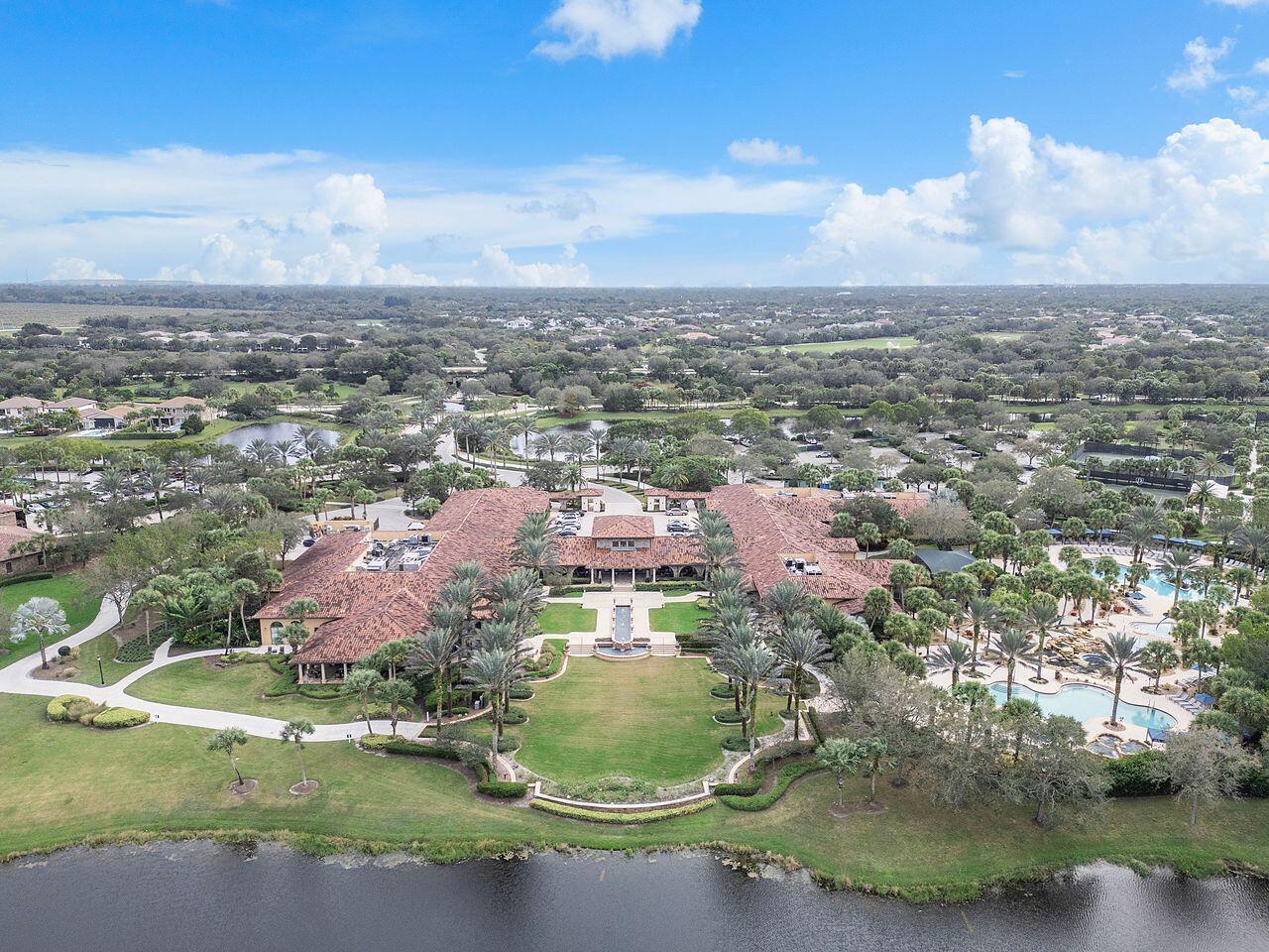 8251 CANOPY, Parkland FL 33076