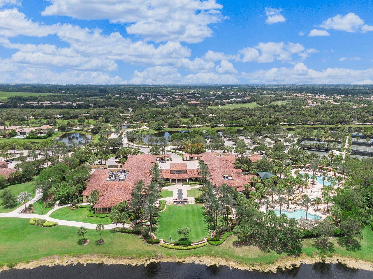 8251 CANOPY, Parkland FL 33076