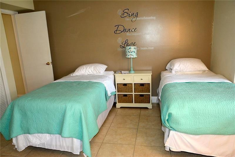 6499 BAY CLUB #2, Fort Lauderdale FL 33308