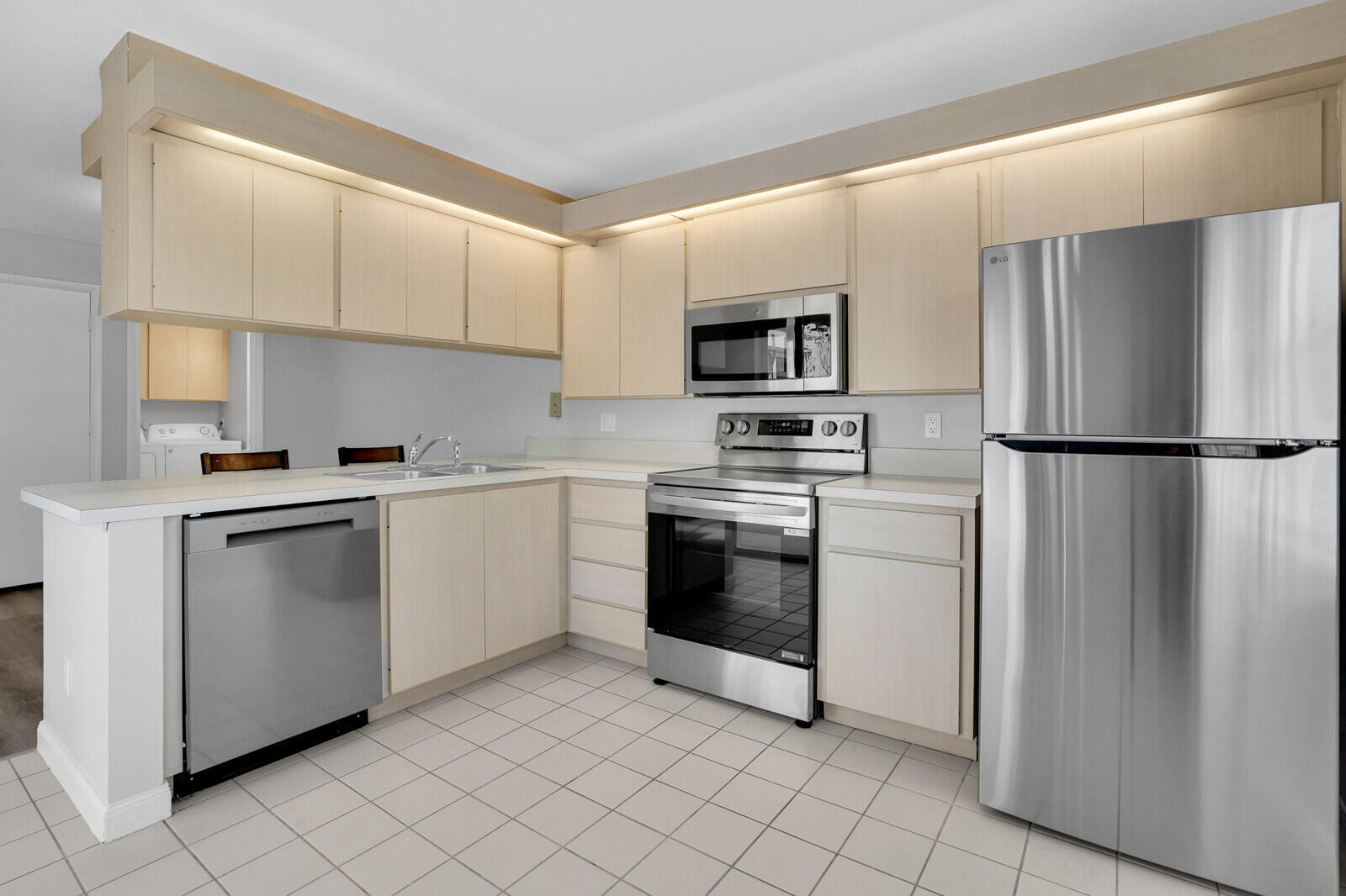 8156 CHELSEA #56C, Lake Clarke Shores FL 33406