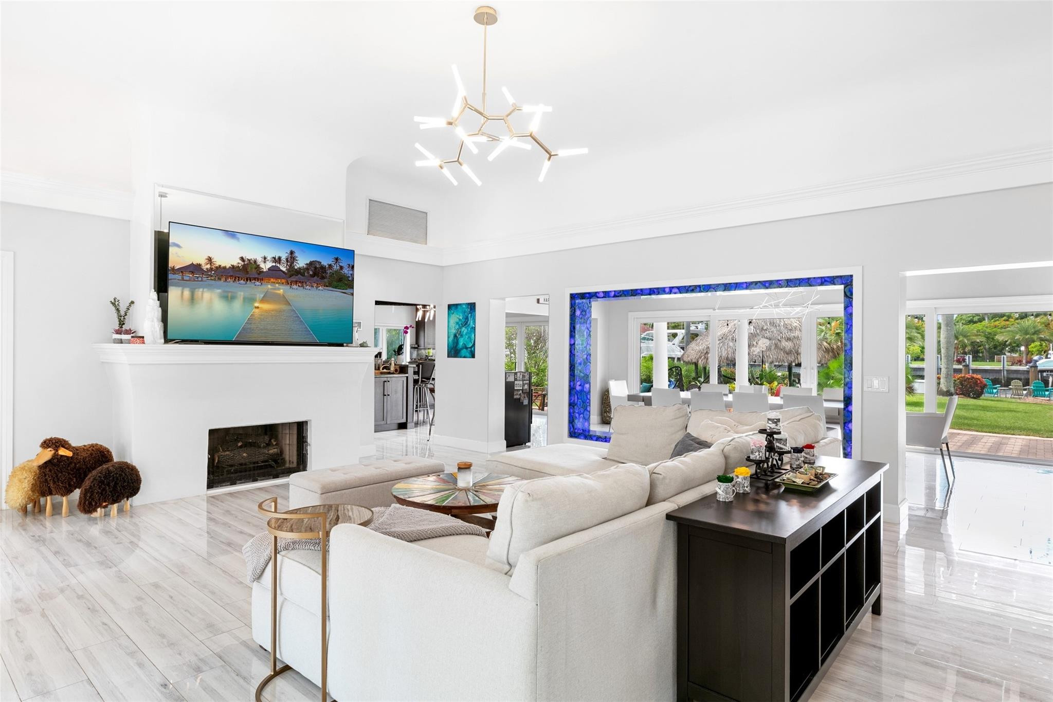 913 Coconut, Fort Lauderdale FL 33315