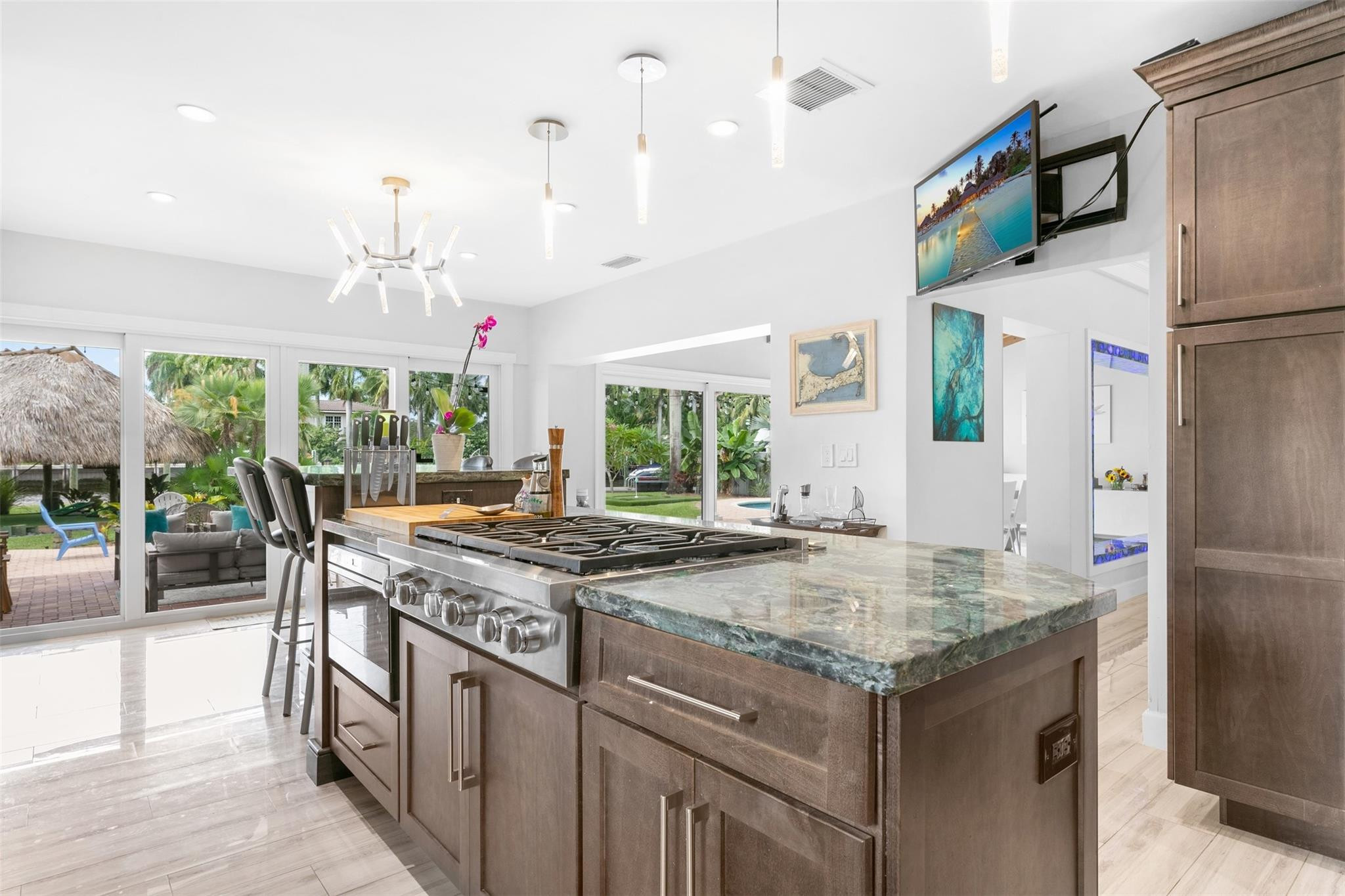 913 Coconut, Fort Lauderdale FL 33315