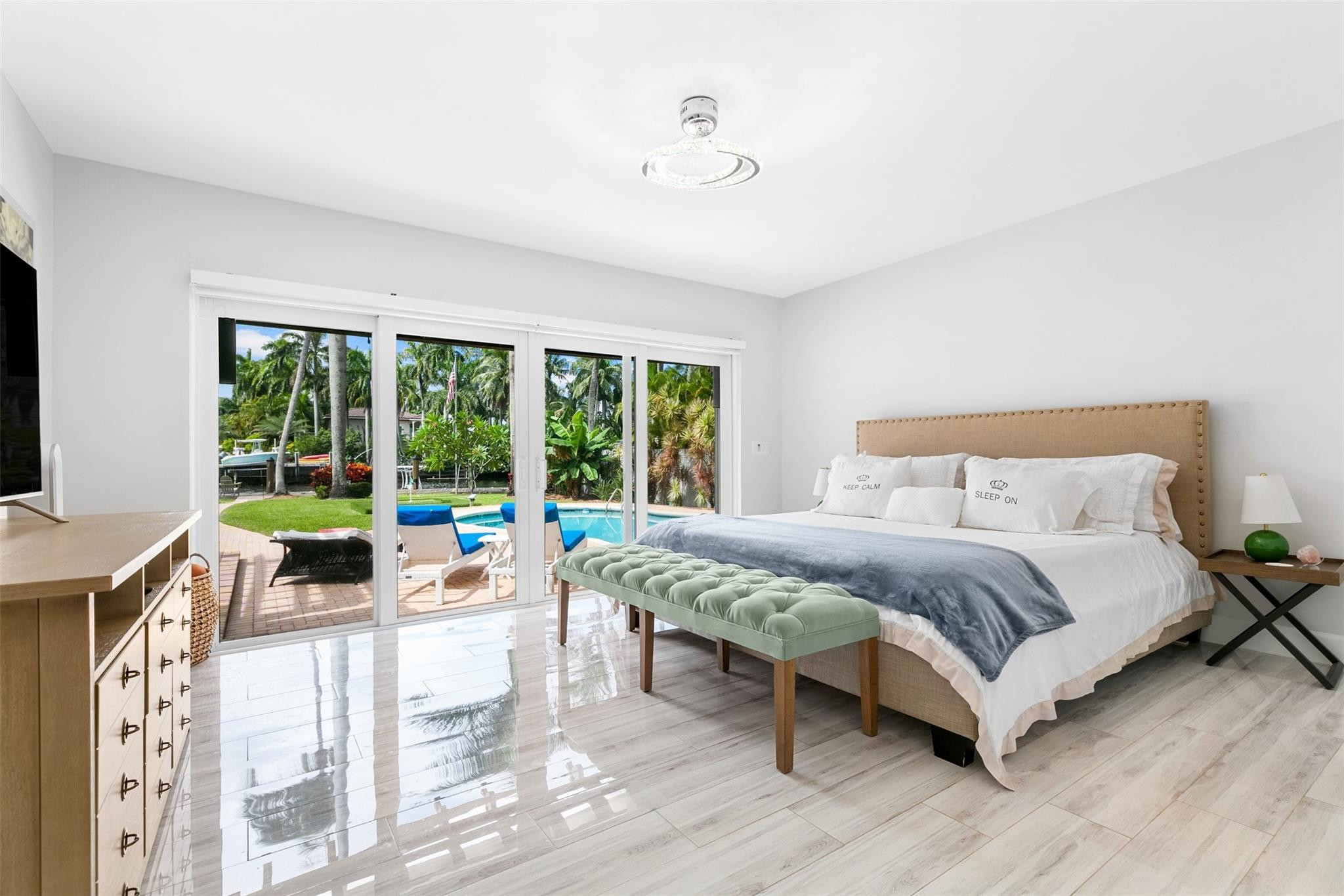 913 Coconut, Fort Lauderdale FL 33315