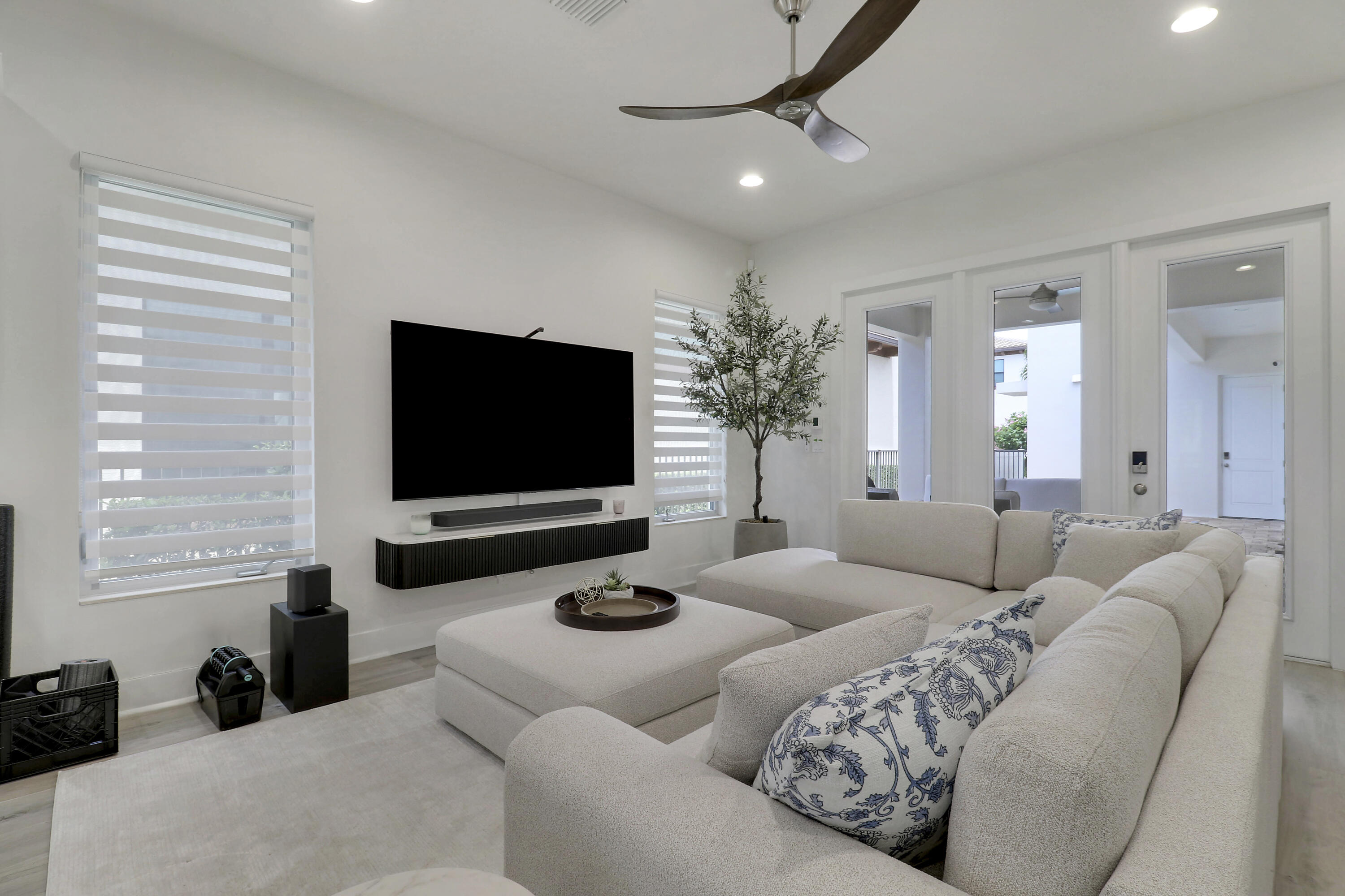 5029 GRANDIFLORA, Palm Beach Gardens FL 33418