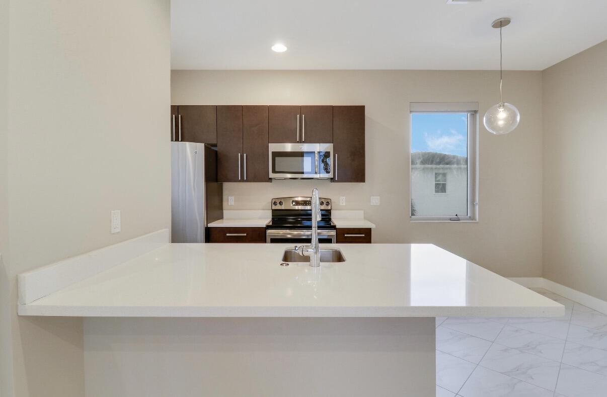 5029 GRANDIFLORA, Palm Beach Gardens FL 33418