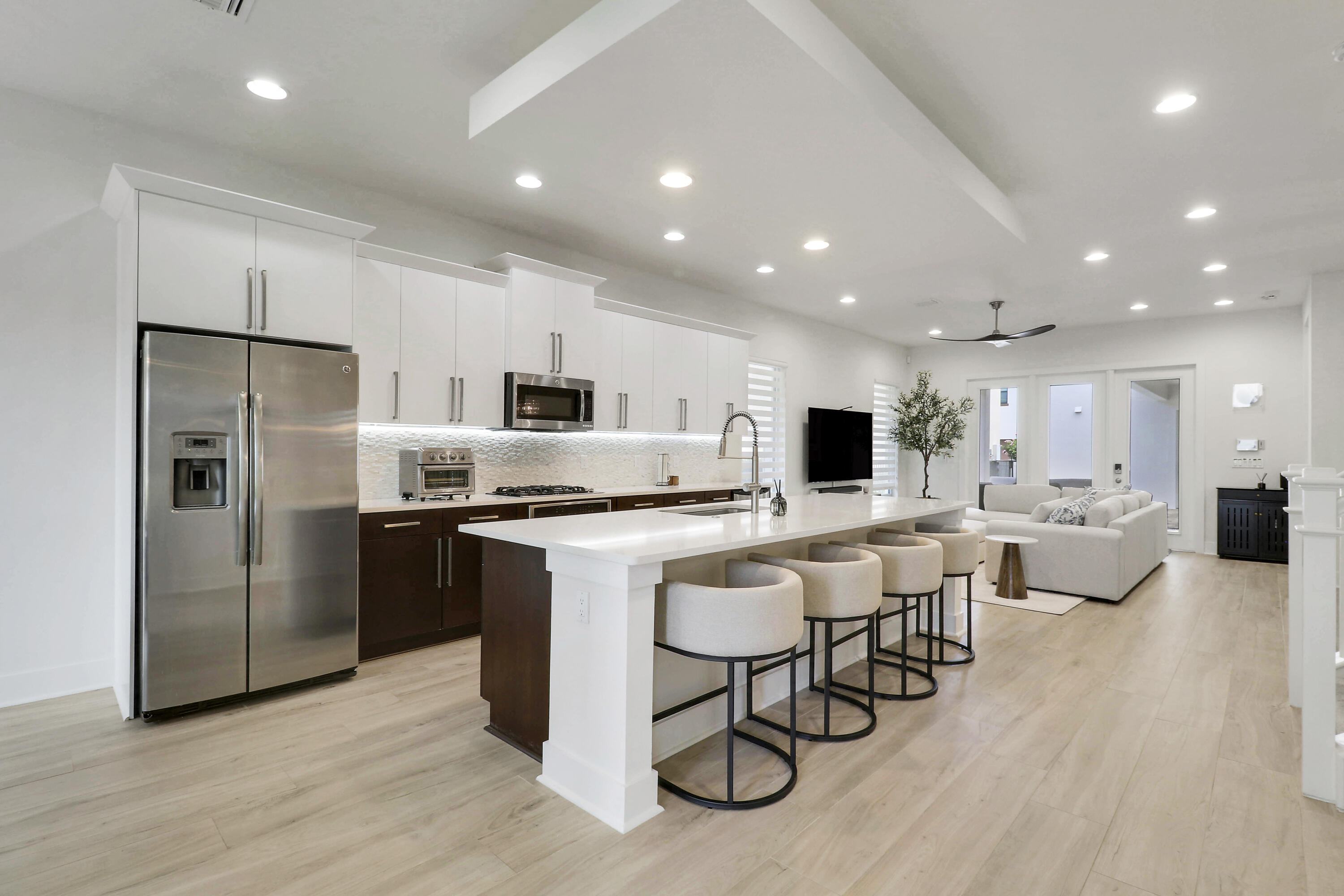 5029 GRANDIFLORA, Palm Beach Gardens FL 33418