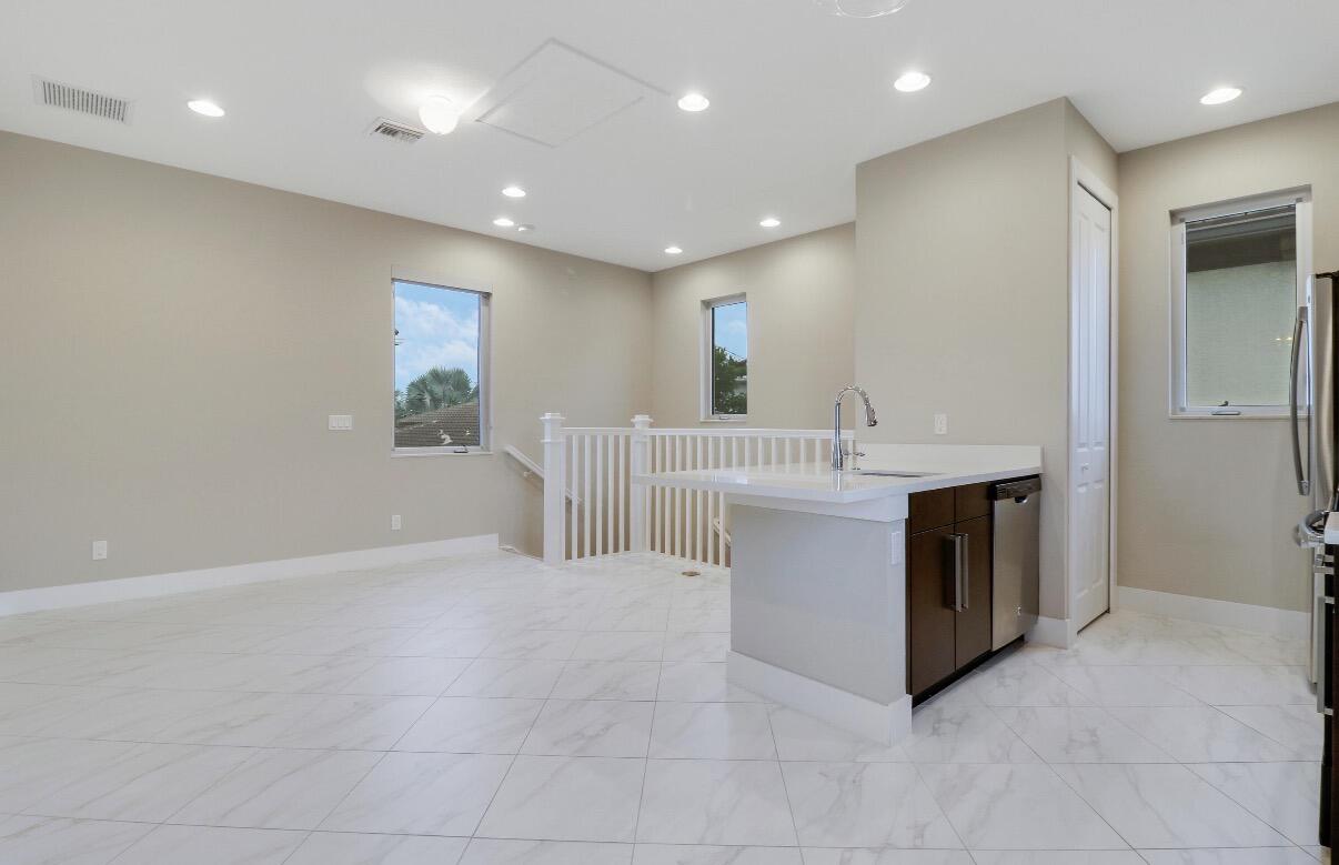 5029 GRANDIFLORA, Palm Beach Gardens FL 33418