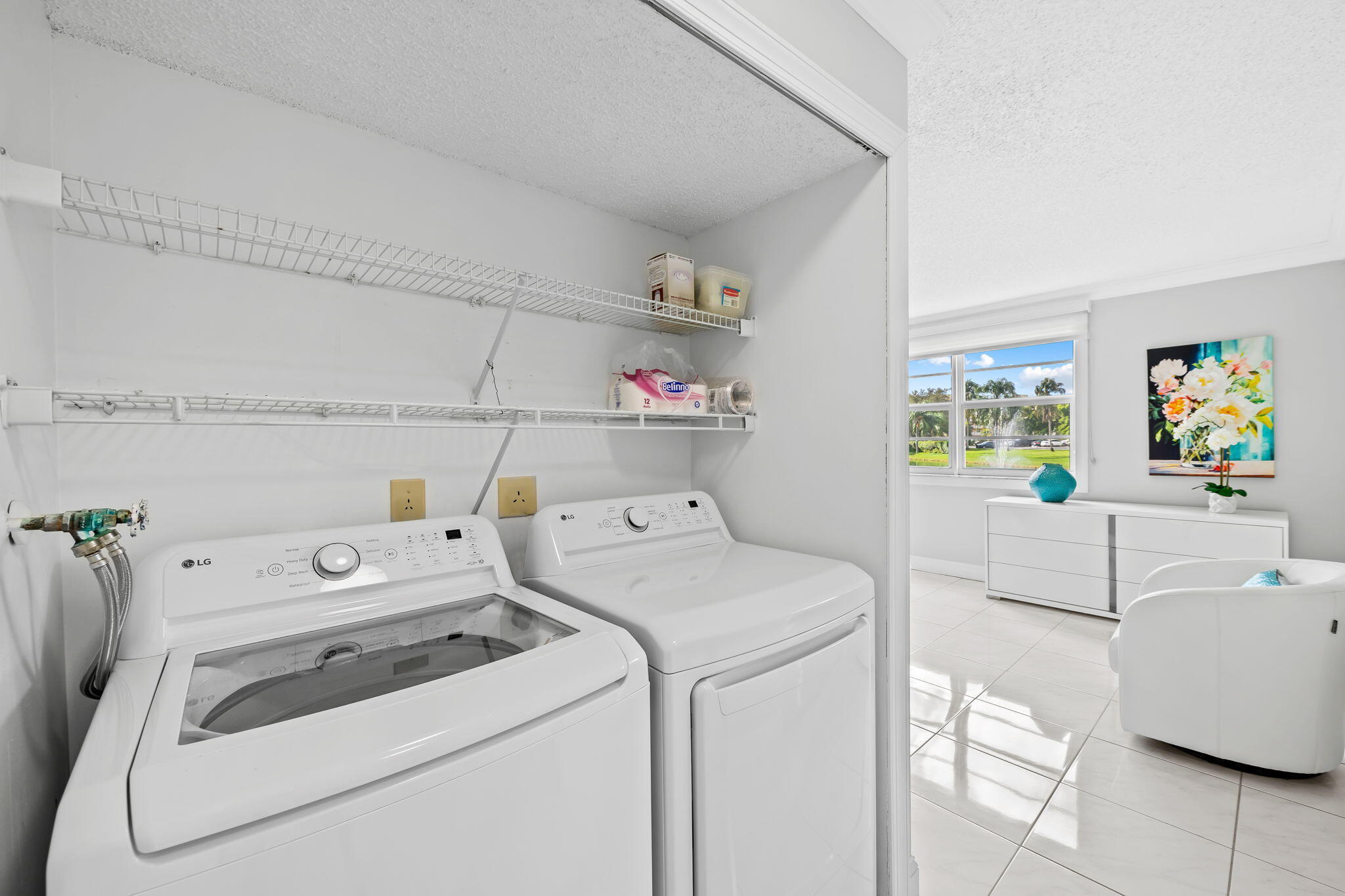 170 SE 5TH #103, Dania Beach FL 33004