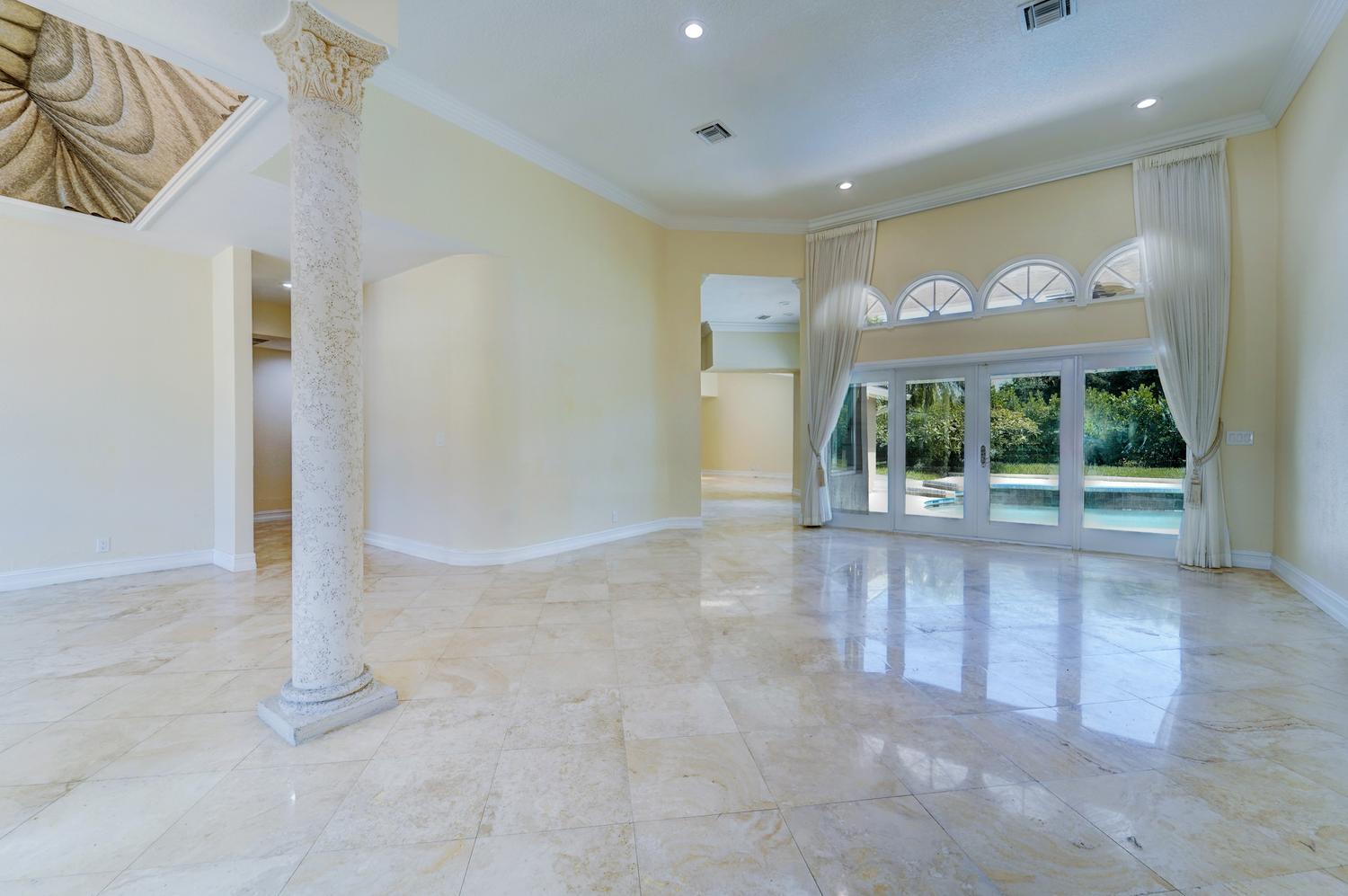 11999 Classic, Coral Springs FL 33071