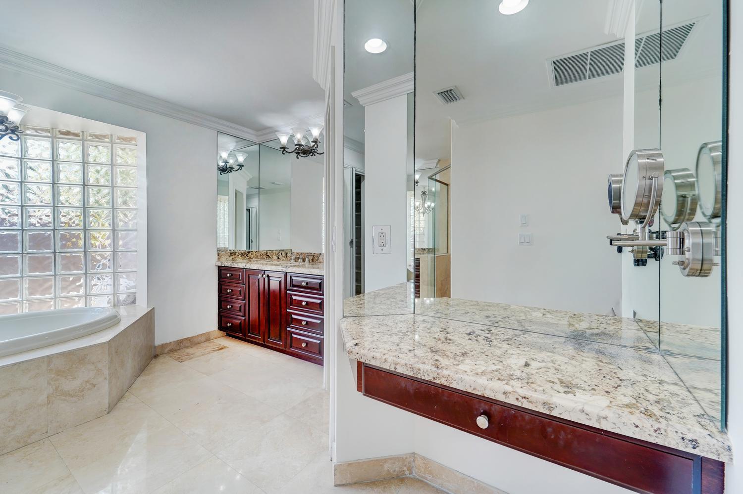 11999 Classic, Coral Springs FL 33071