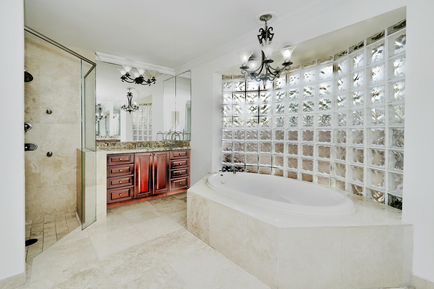 11999 Classic, Coral Springs FL 33071