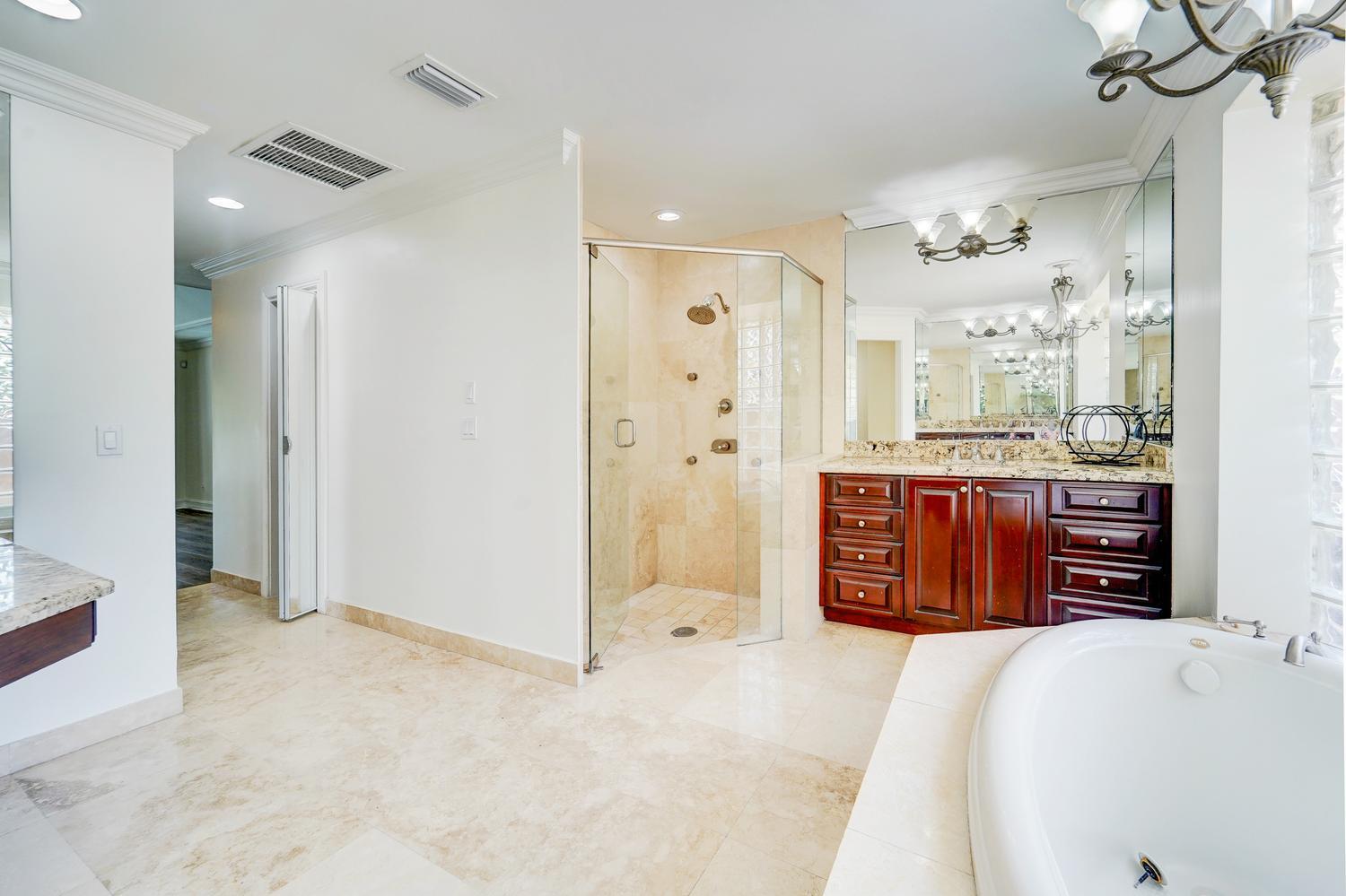 11999 Classic, Coral Springs FL 33071