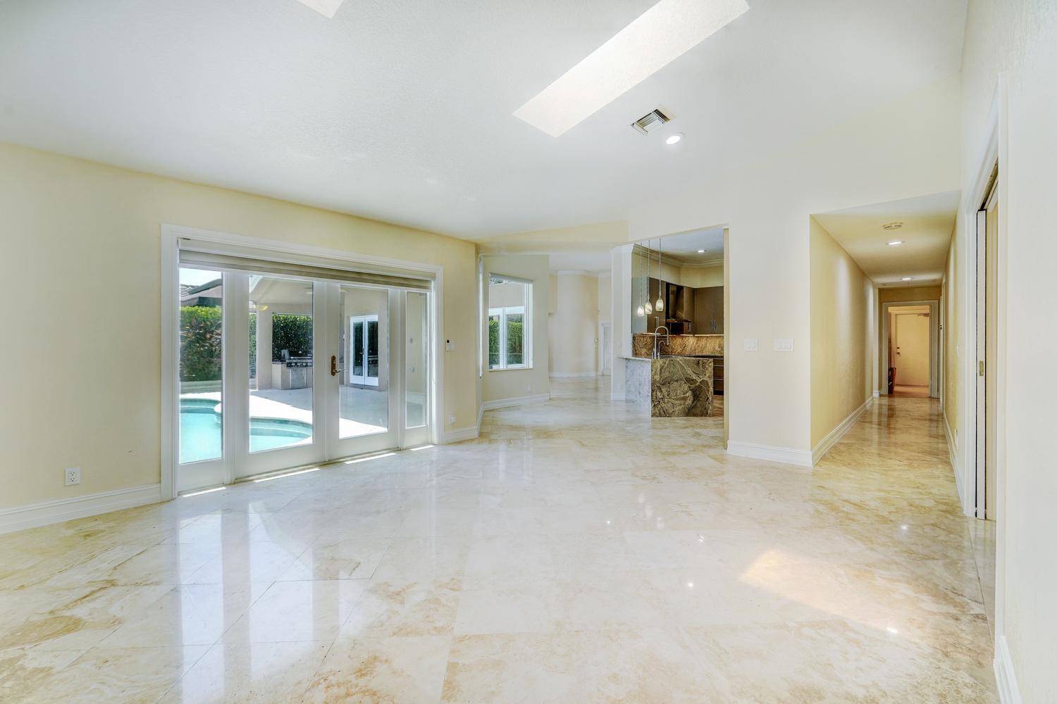 11999 Classic, Coral Springs FL 33071