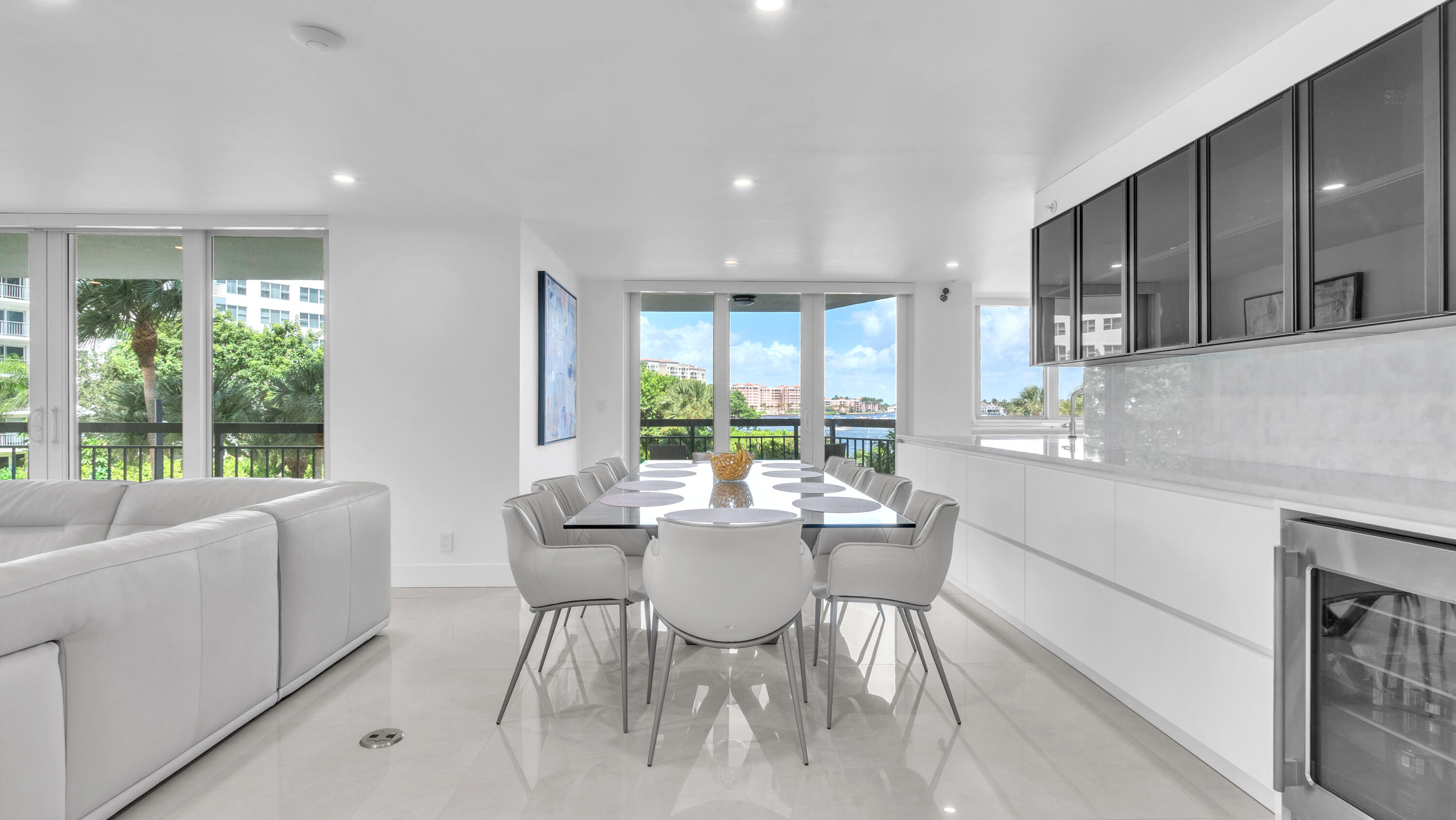 901 E CAMINO REAL #2A, Boca Raton FL 33432