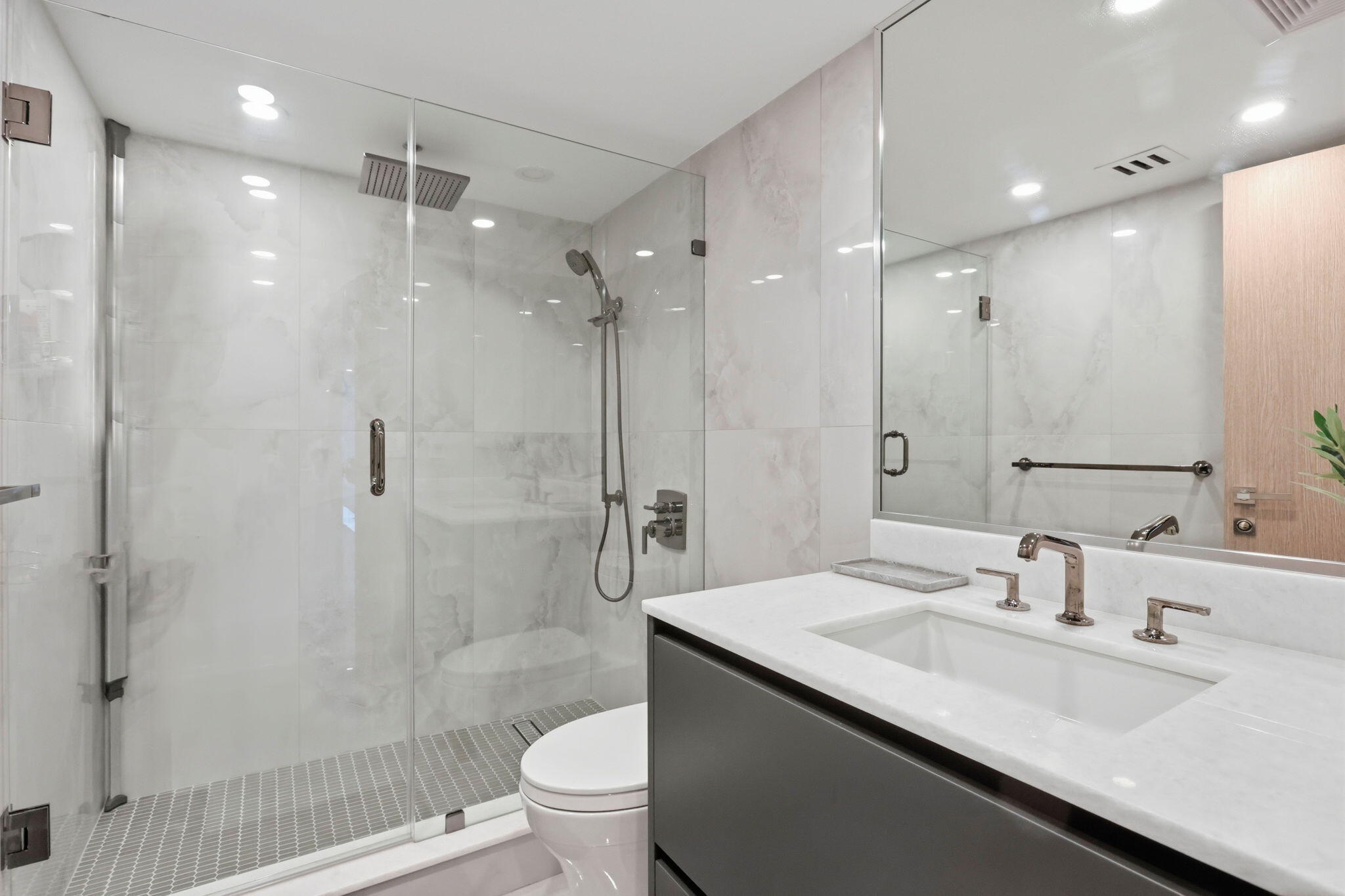 901 E CAMINO REAL #2A, Boca Raton FL 33432