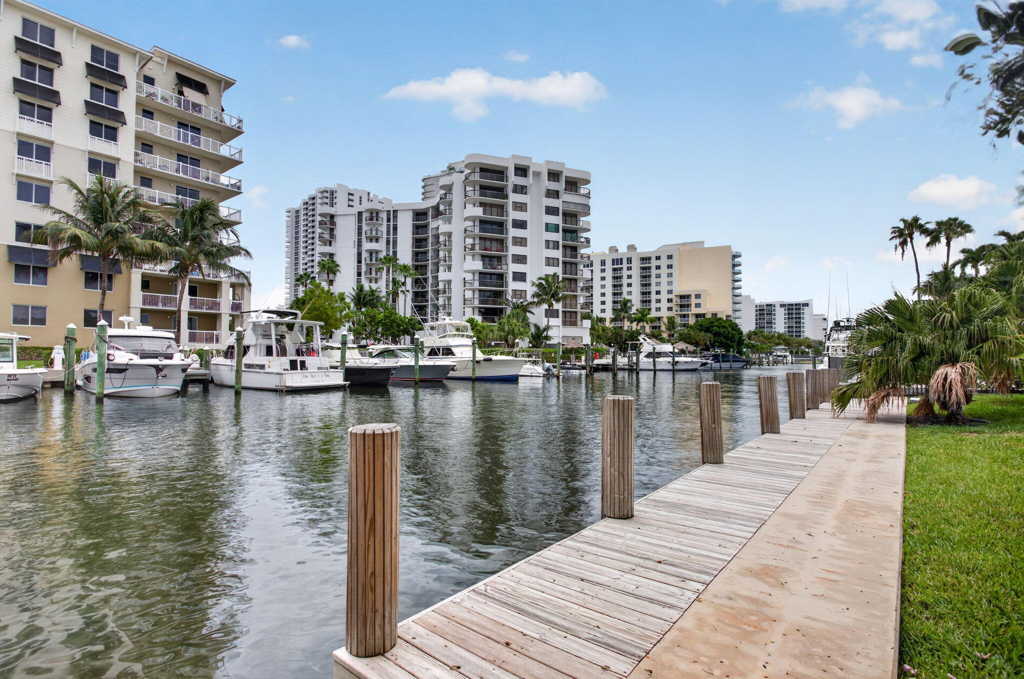1390 E Terra Mar, Pompano Beach FL 33062