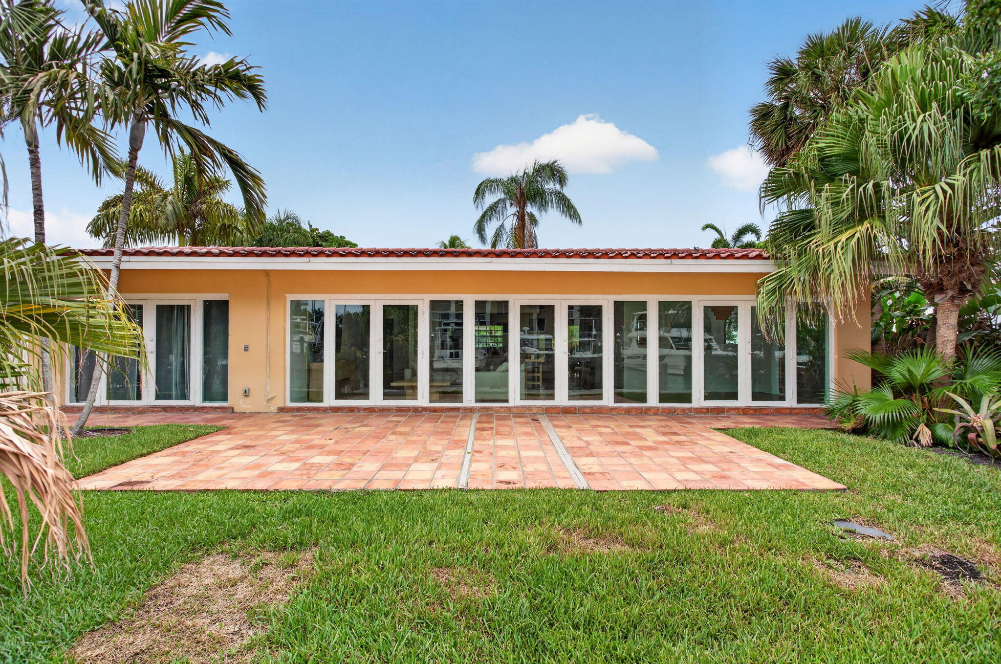 1390 E Terra Mar, Pompano Beach FL 33062