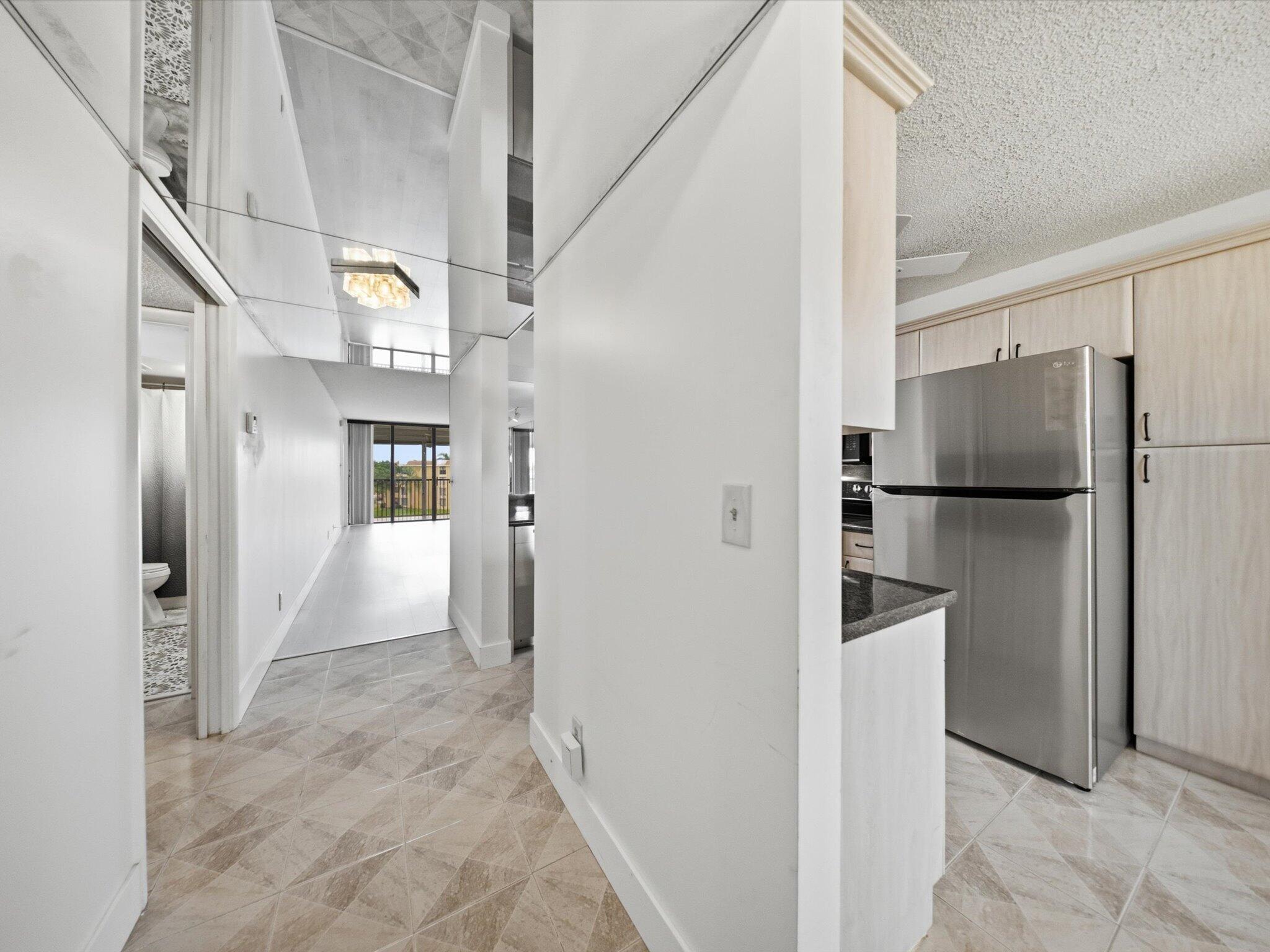 6539 CORAL LAKE #403, Margate FL 33063