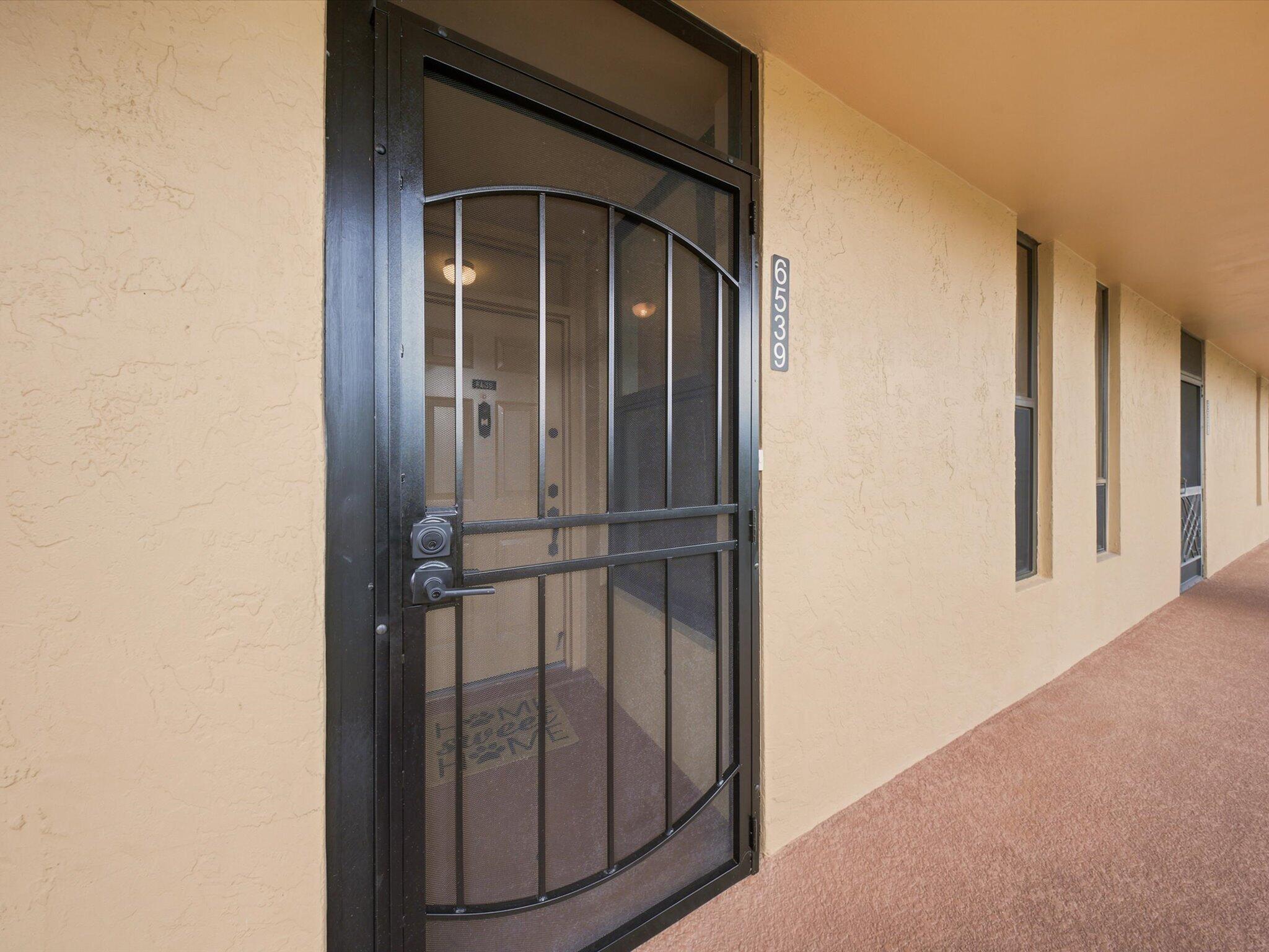6539 CORAL LAKE #403, Margate FL 33063