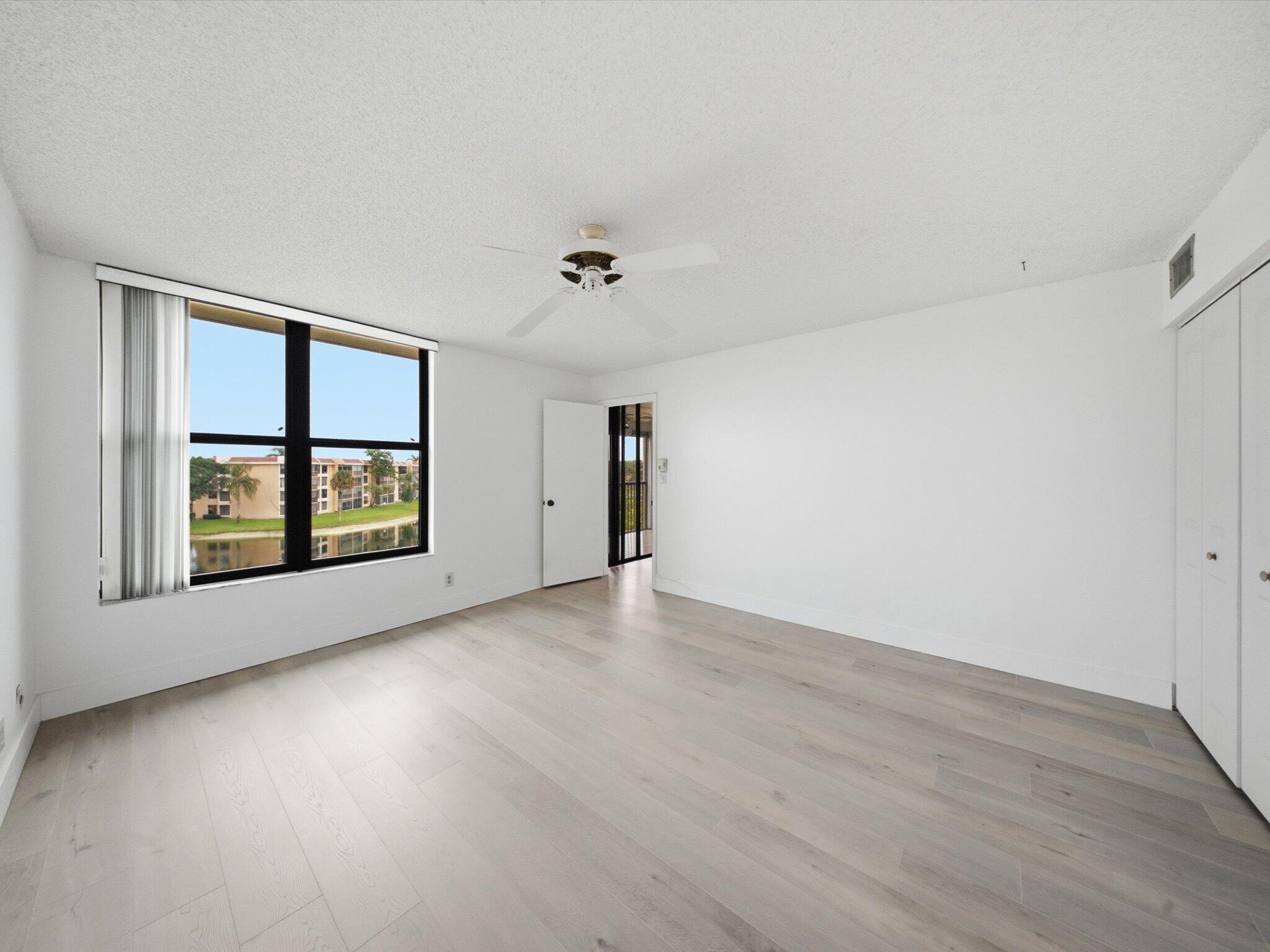 6539 CORAL LAKE #403, Margate FL 33063