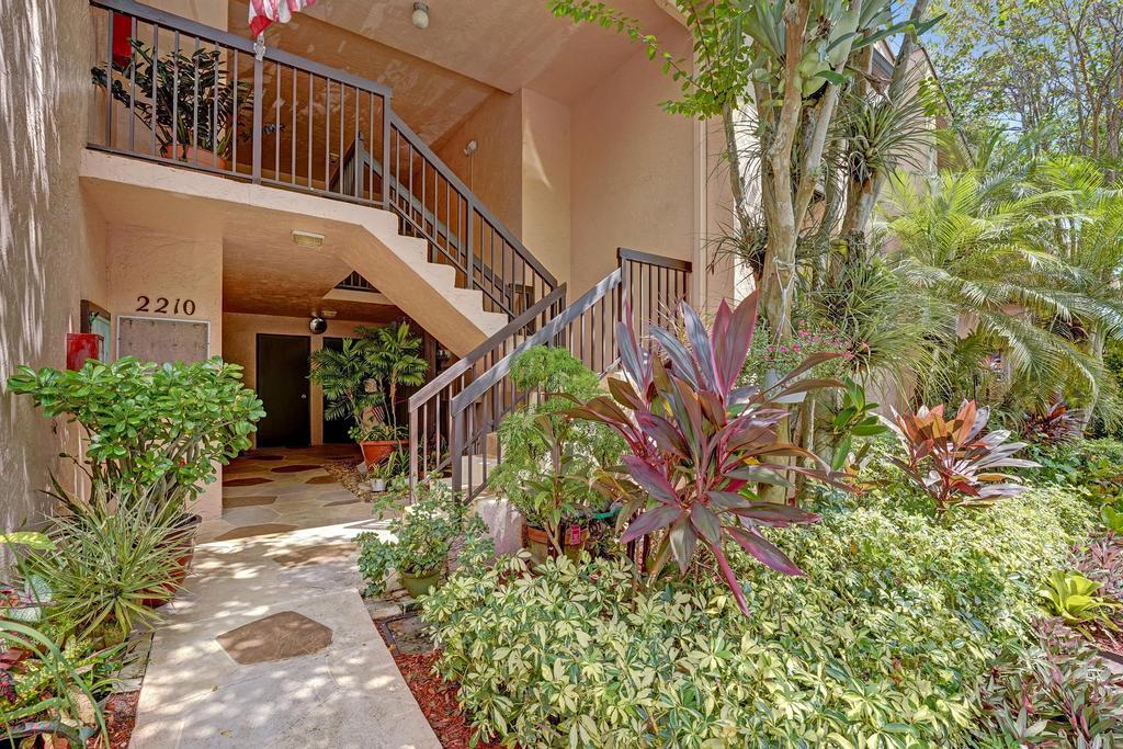 2210 SW 92ND #2702, Davie FL 33324