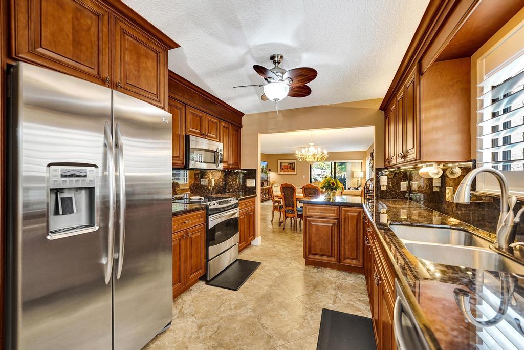 2210 SW 92ND #2702, Davie FL 33324