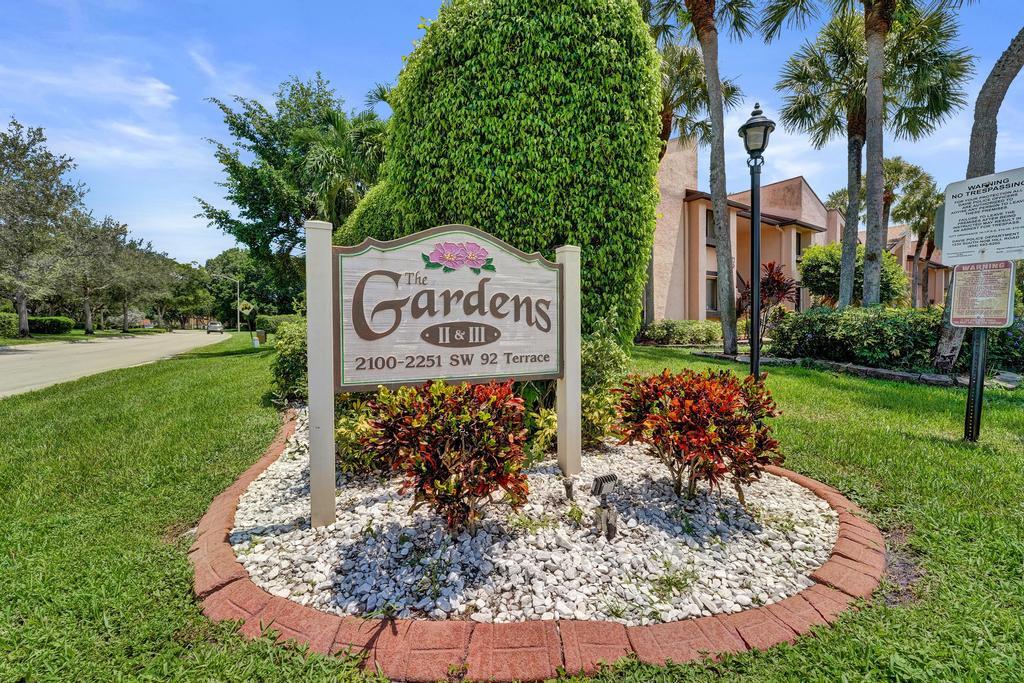 2210 SW 92ND #2702, Davie FL 33324